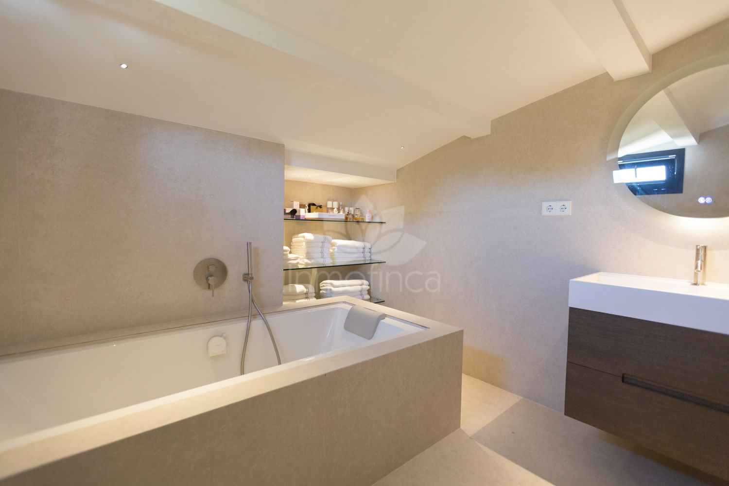 Atico Duplex en Jardines de las Fuentes, Marbella