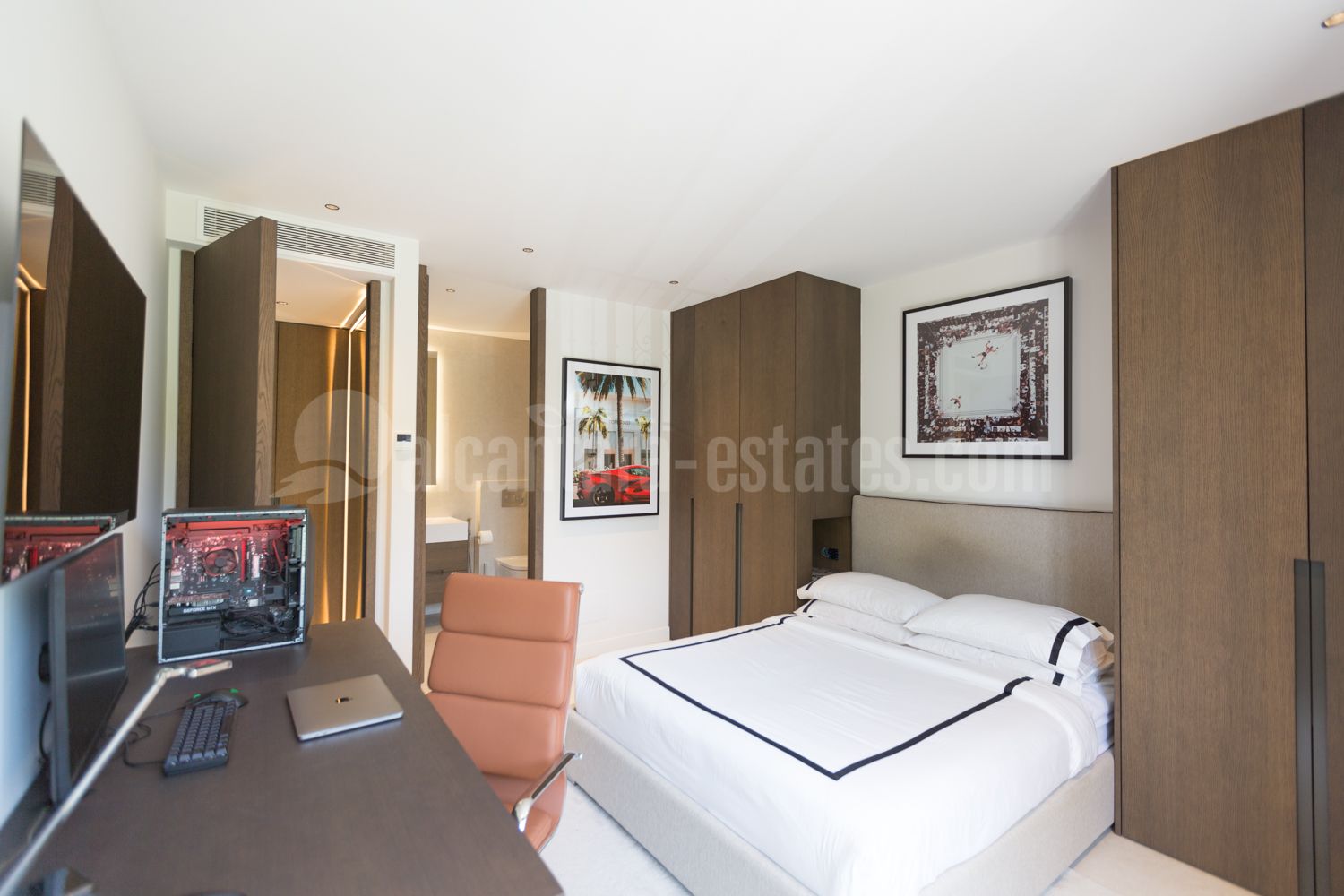 Duplex Penthouse in Jardines de las Fuentes, Marbella