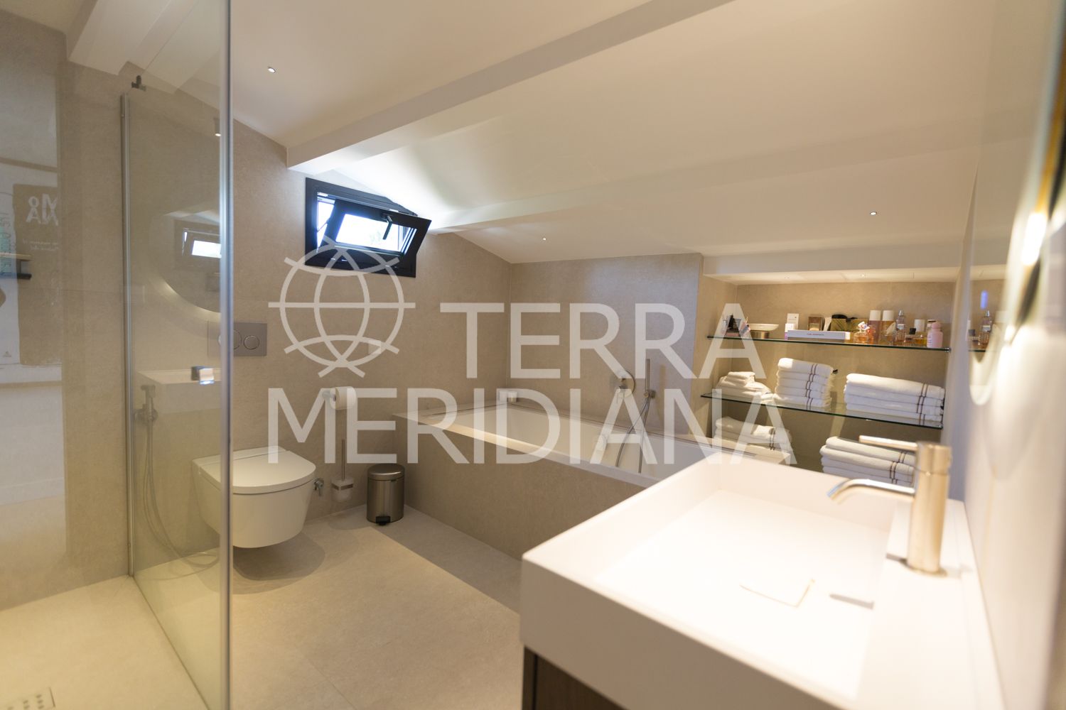 Duplex Penthouse in Jardines de las Fuentes, Marbella