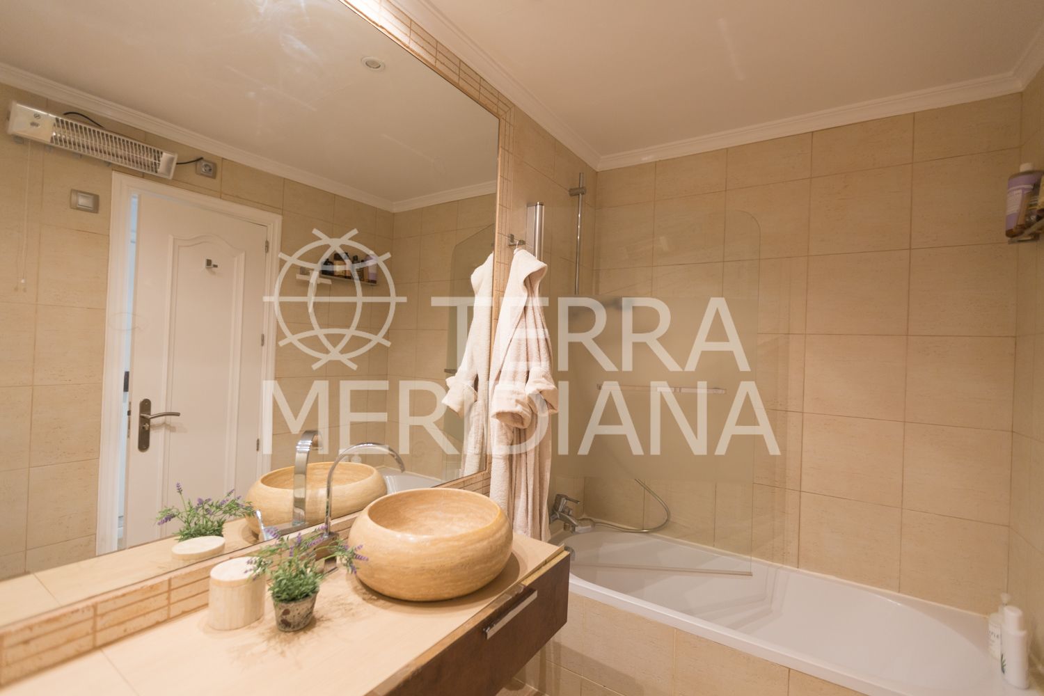Ground Floor Apartment in Ancon Sierra IV, Marbella