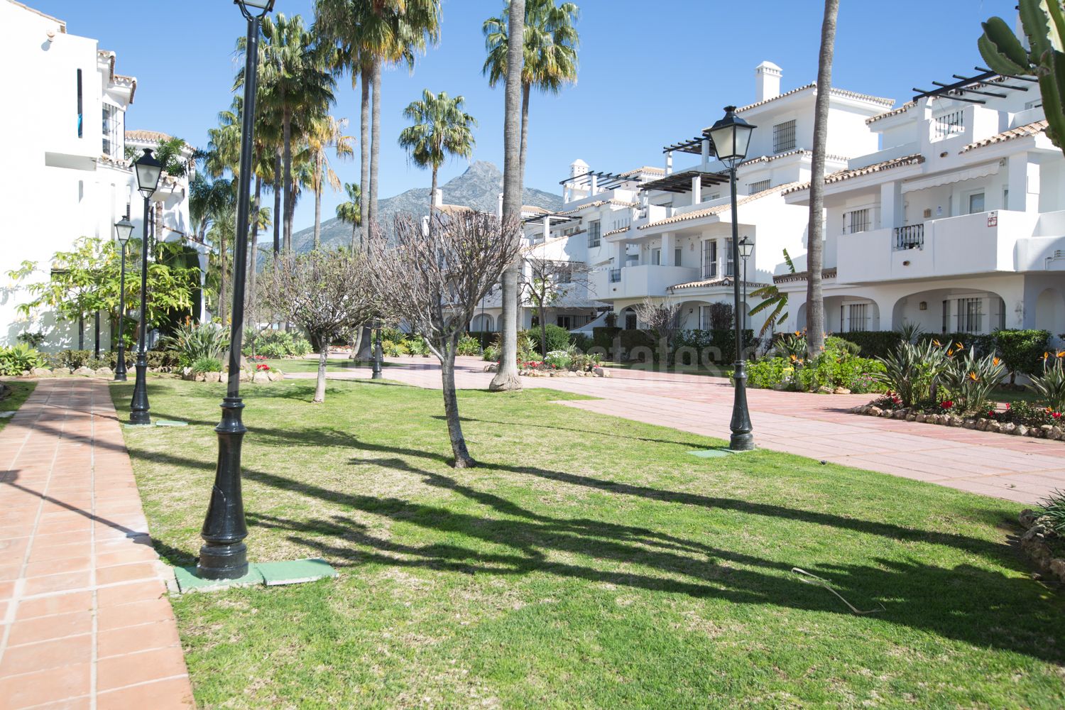 Town House in Los Naranjos, Marbella