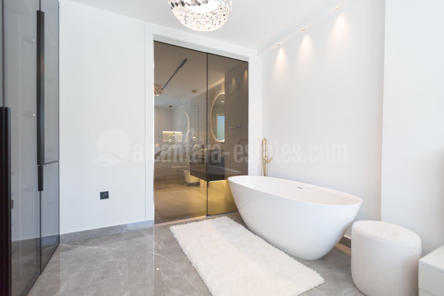 Town House in Los Naranjos, Marbella