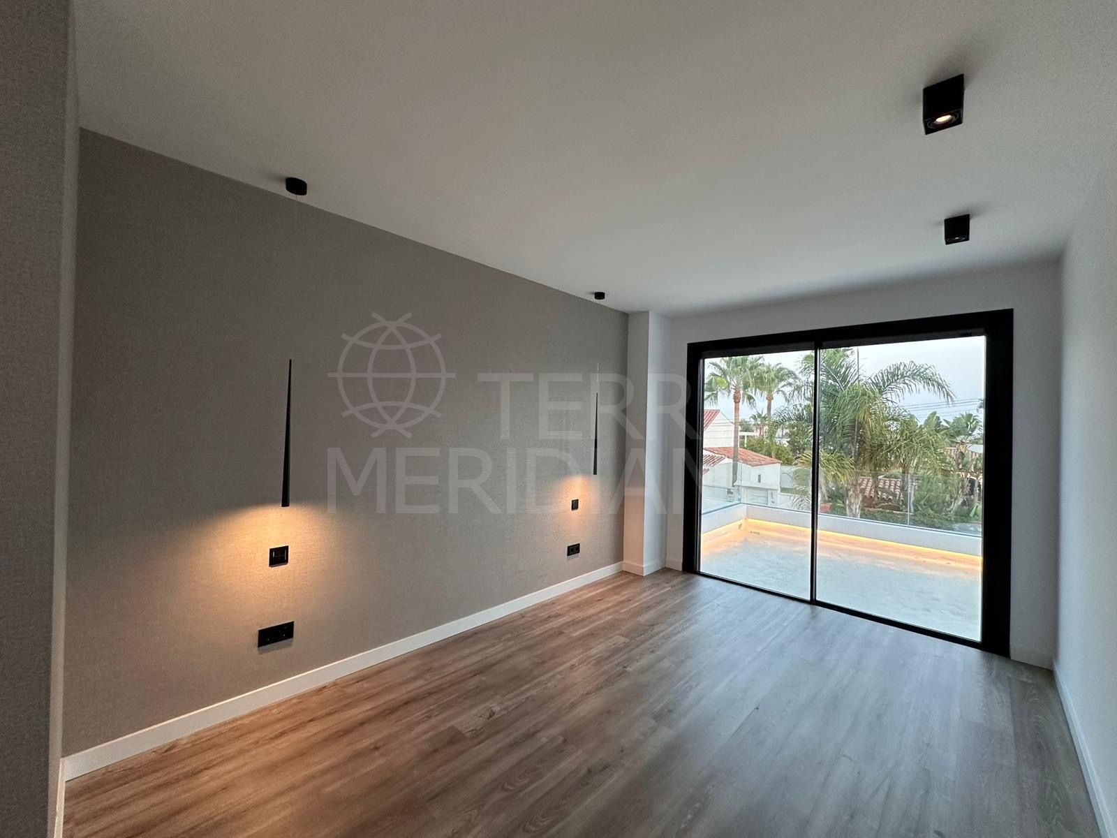 Villa in Villacana, Estepona