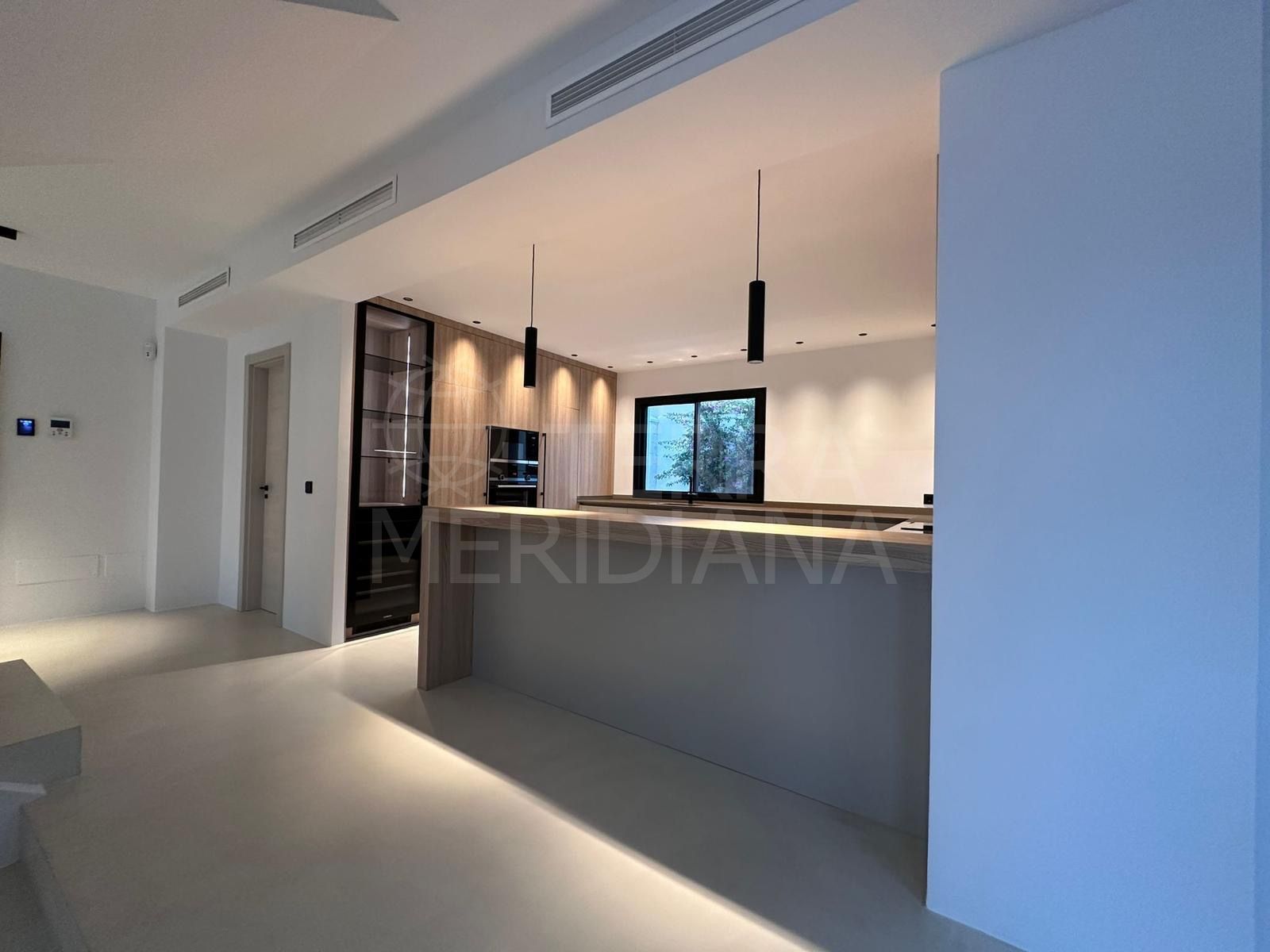 Villa in Villacana, Estepona