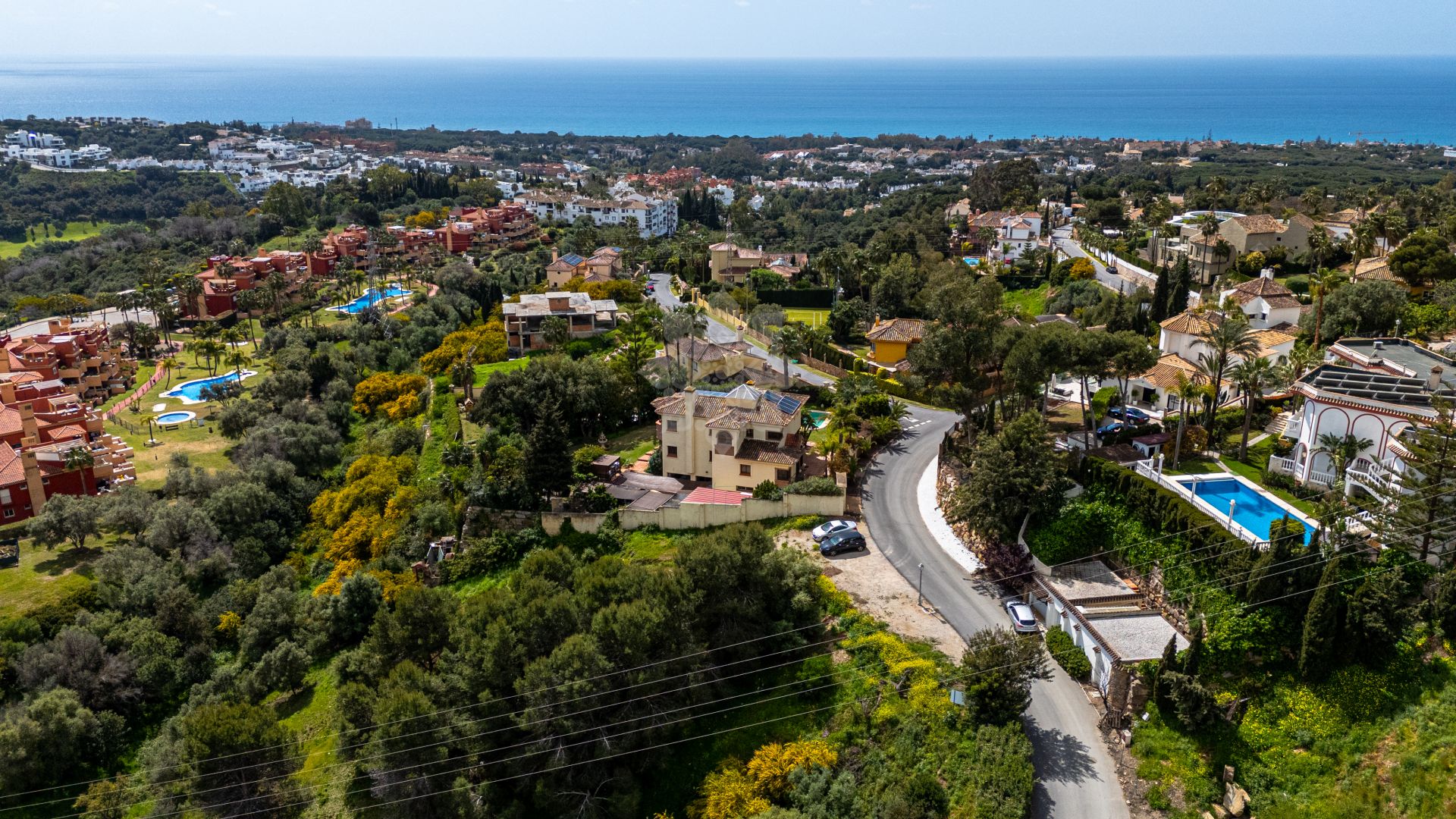 Dzialka w Hacienda las Chapas, Marbella