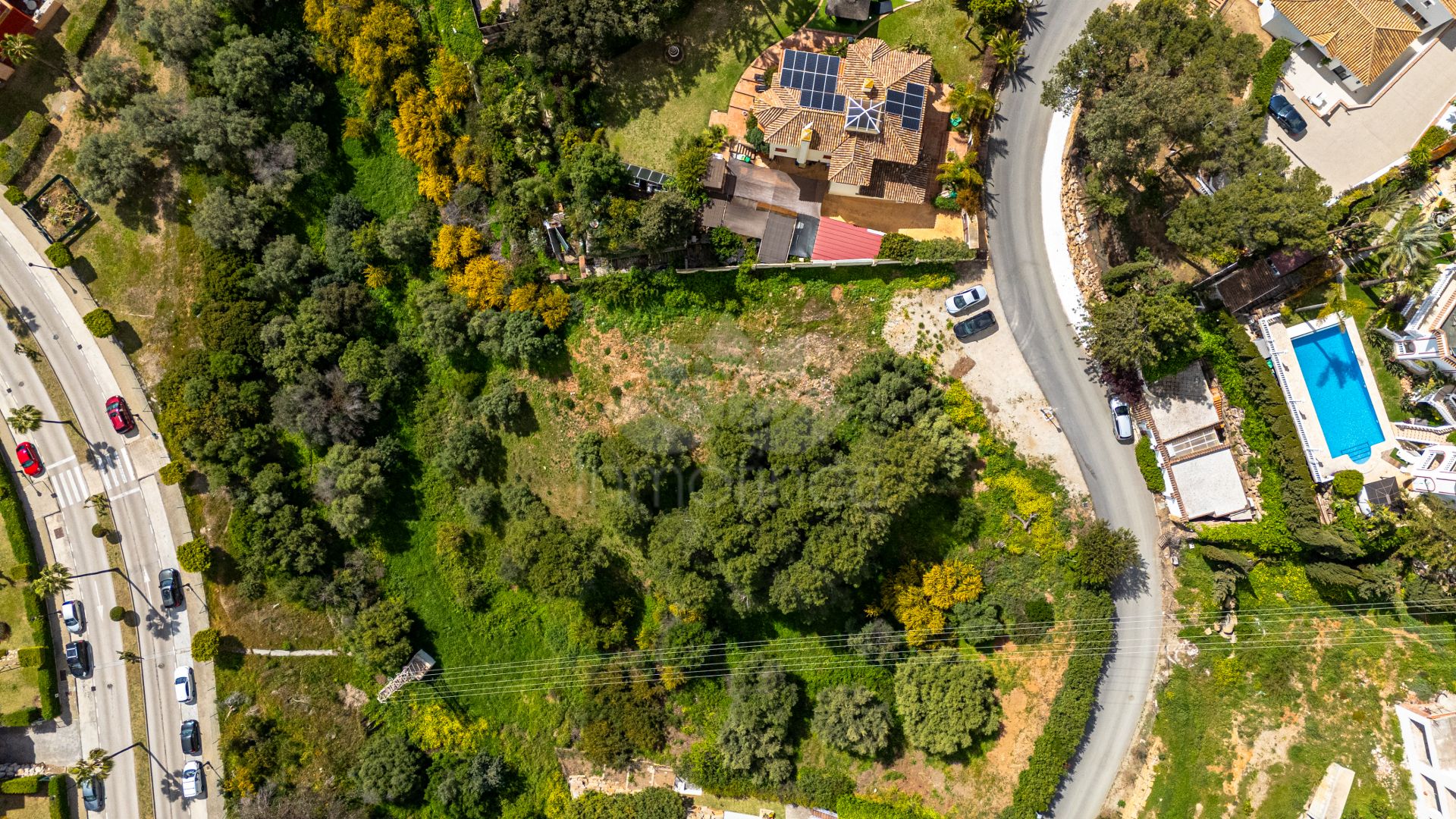 Parcela en Hacienda las Chapas, Marbella