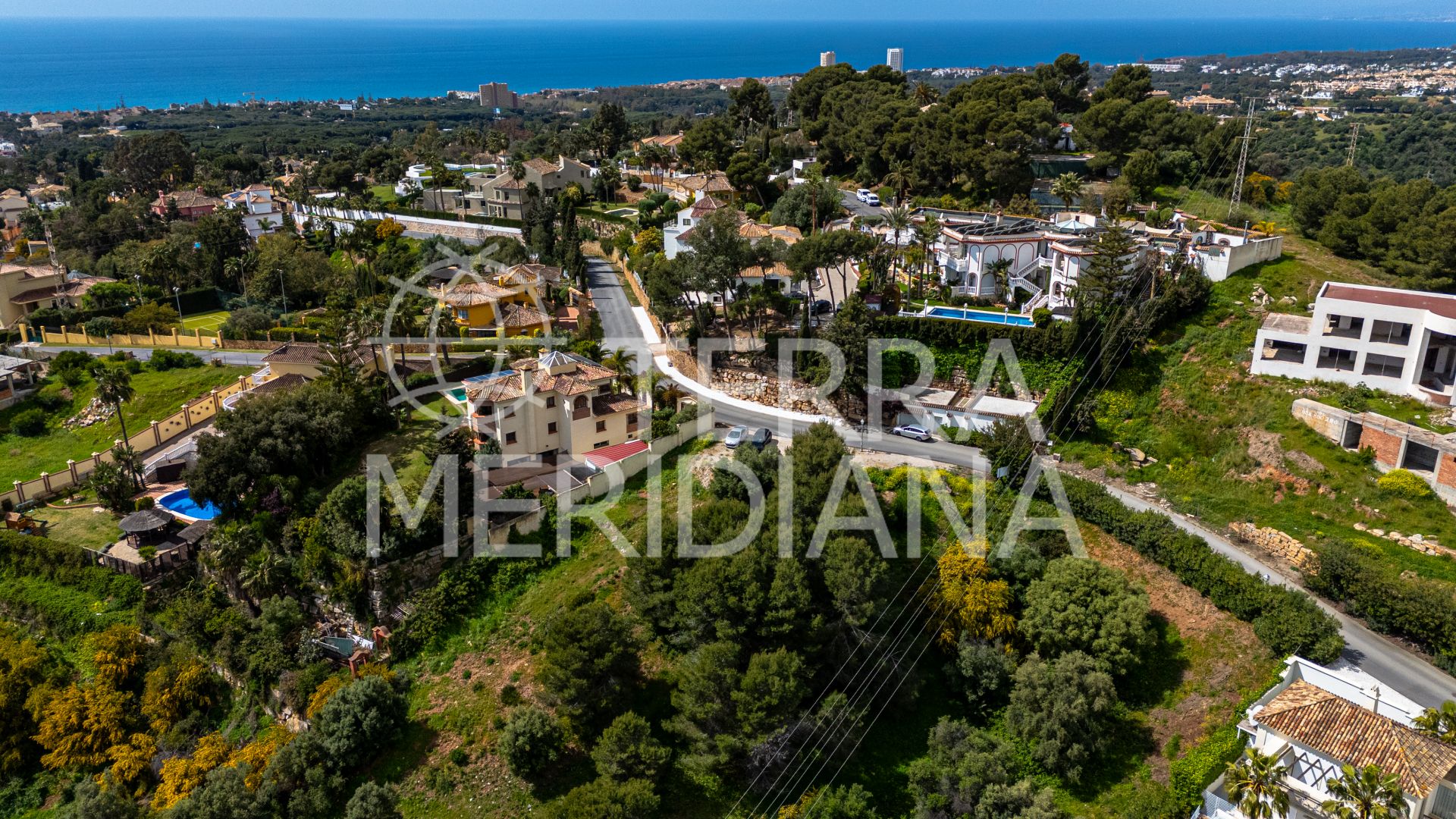 Plot in Hacienda las Chapas, Marbella