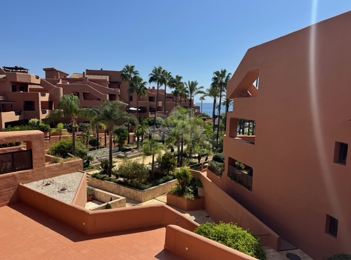 Apartment in Mar Azul, Estepona