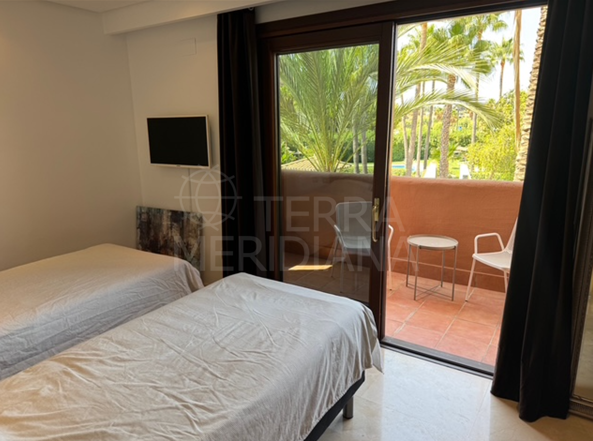 Apartment in Mar Azul, Estepona