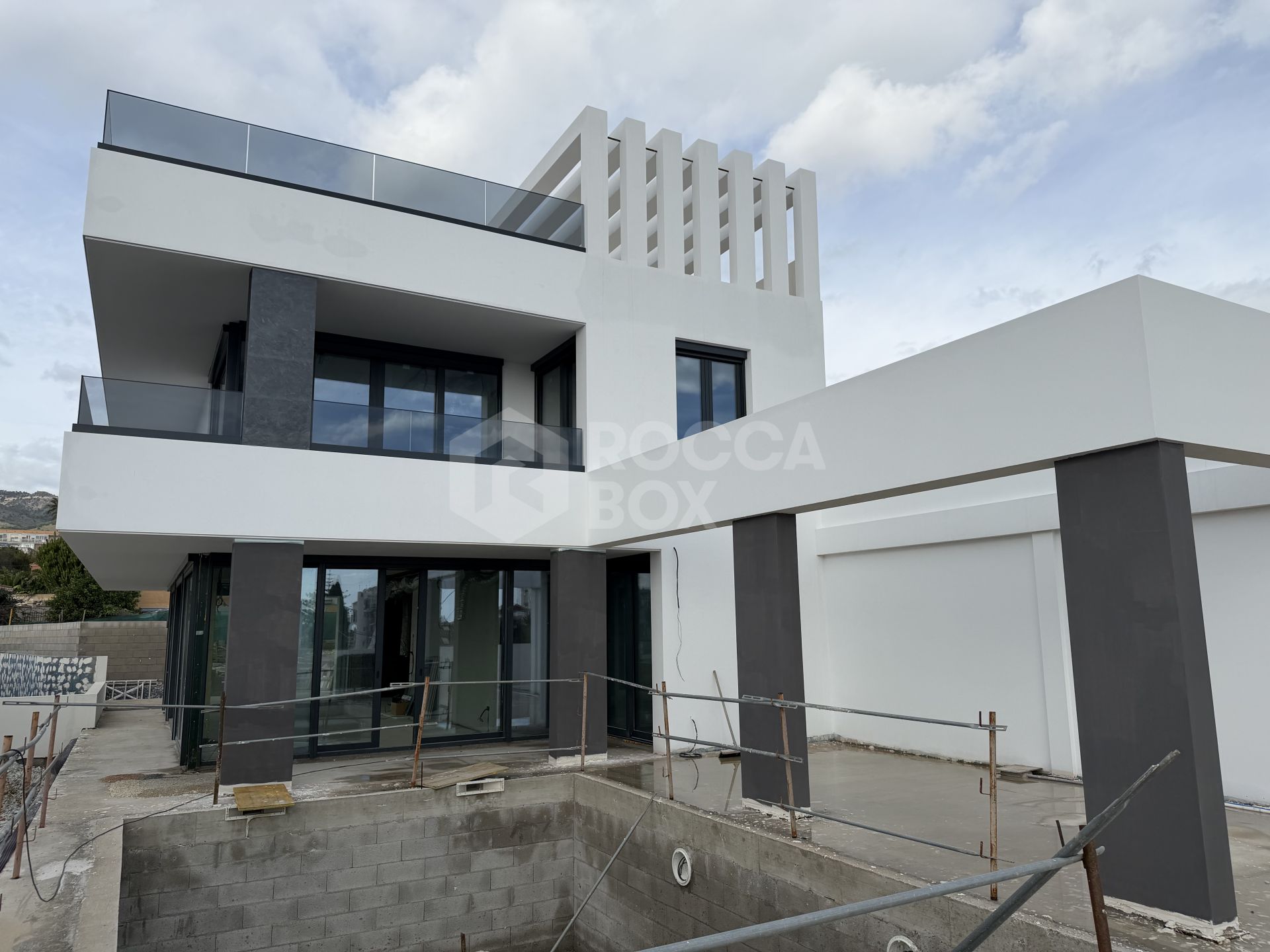 Luxury villa with pool, lift and interior design project close to Benalmádena Marina