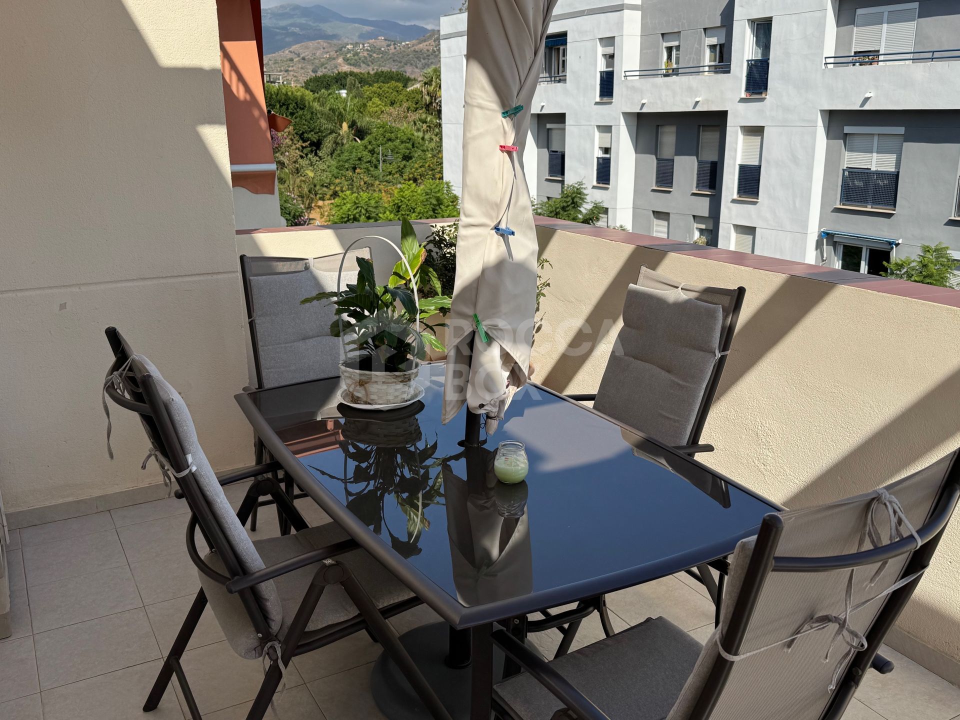 Exclusive Penthouse of 4 Bedrooms in the Heart of Estepona with Terrace and Private Solarium