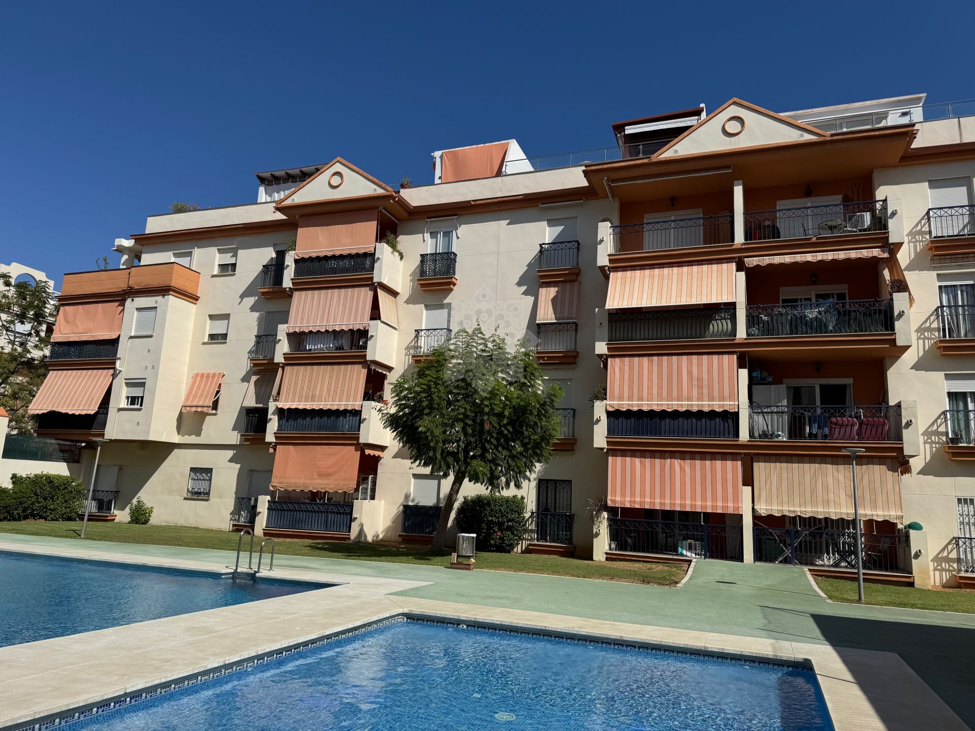 Penthouse in Estepona Centre, Estepona