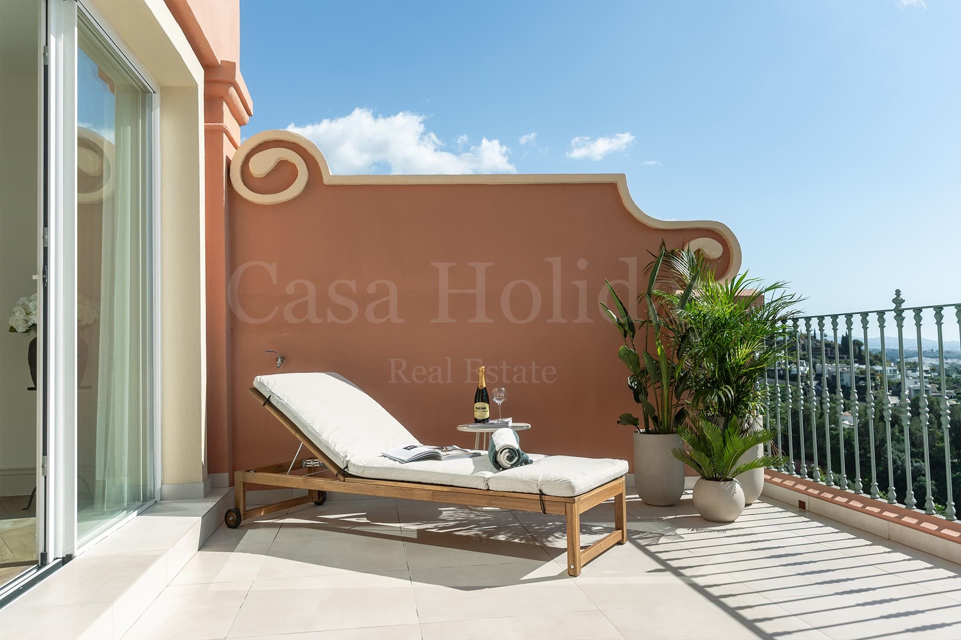Duplex in Monte Halcones, Benahavis