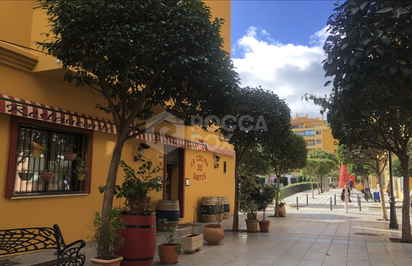 Gran Local Comercial with infinite possibilities - San Pedro de Alcántara