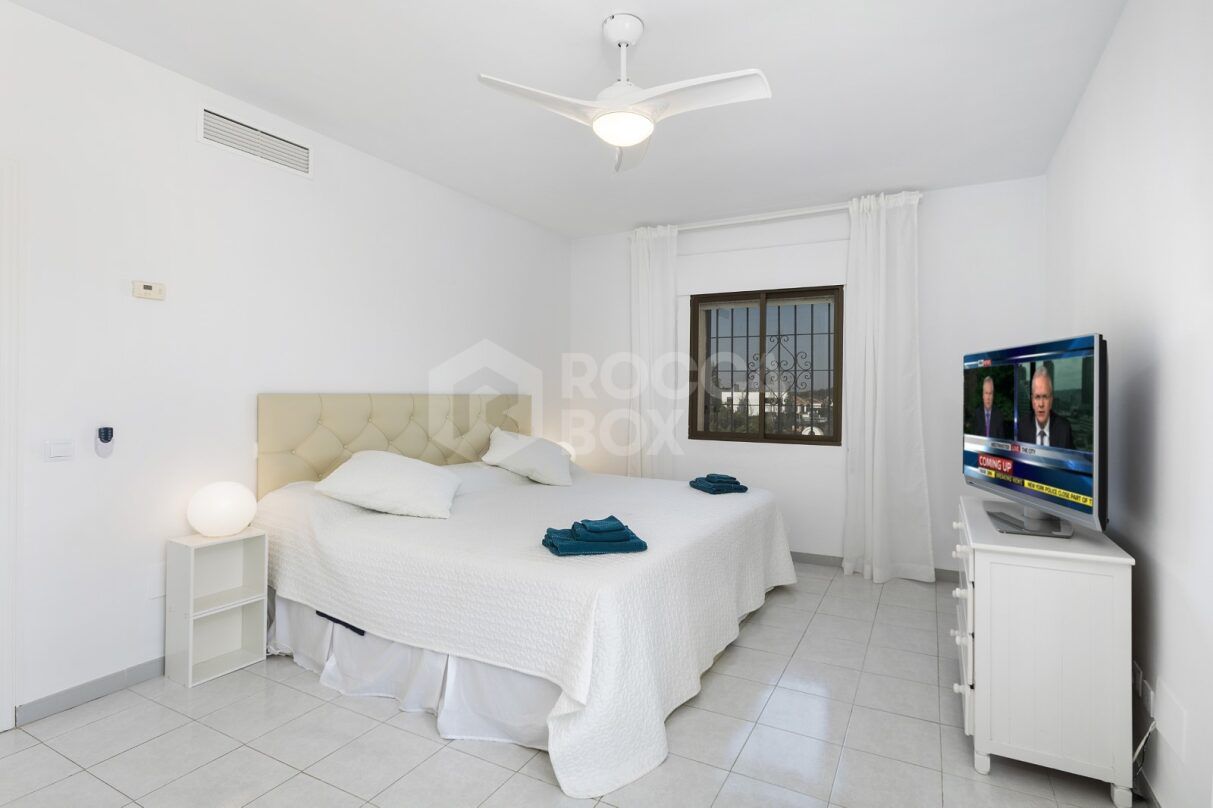 Villa next to Los Naranjos Golf Club – Privileged location in Nueva Andalucía, Marbella