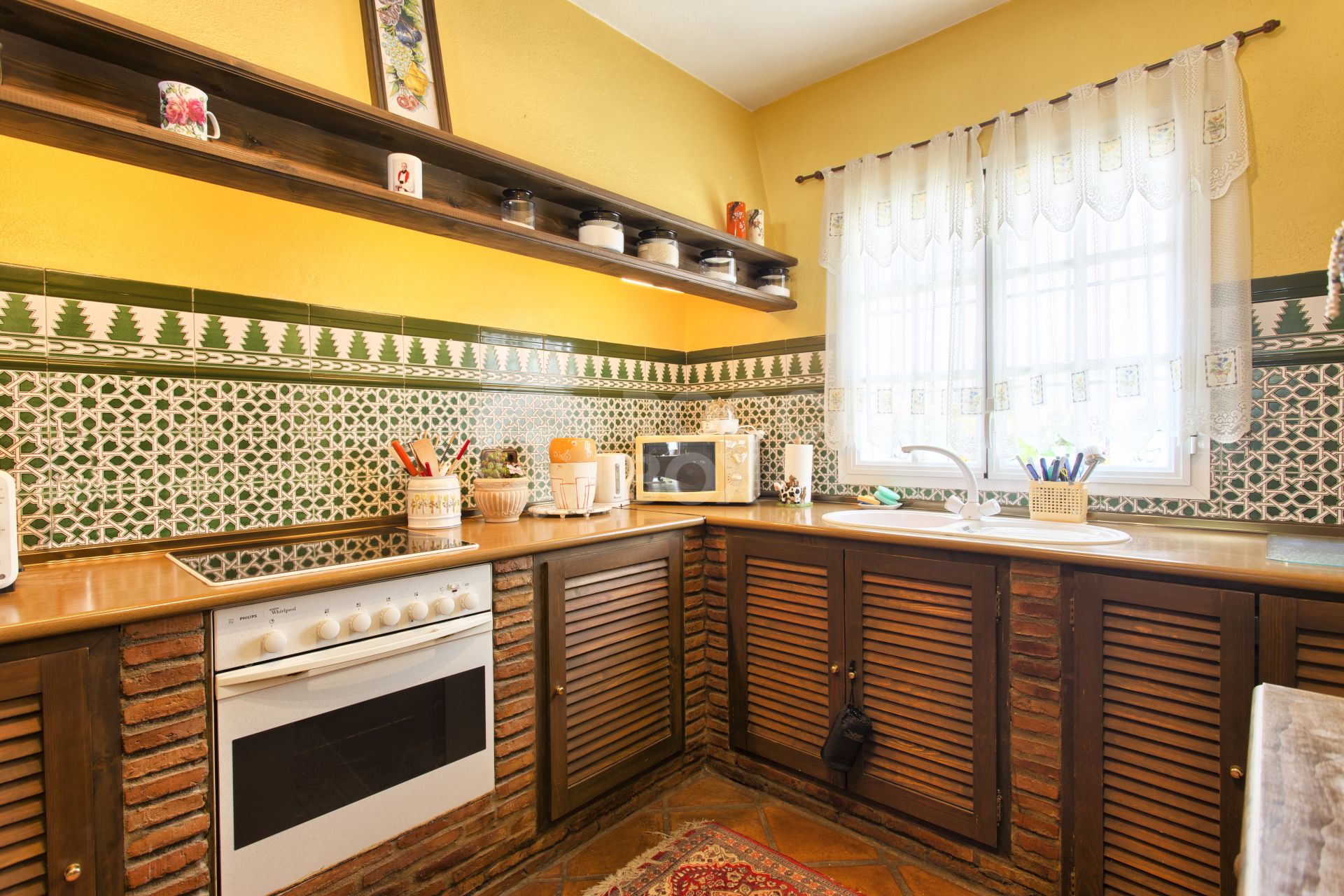 Andalusian charm with panoramic views in Benahavís