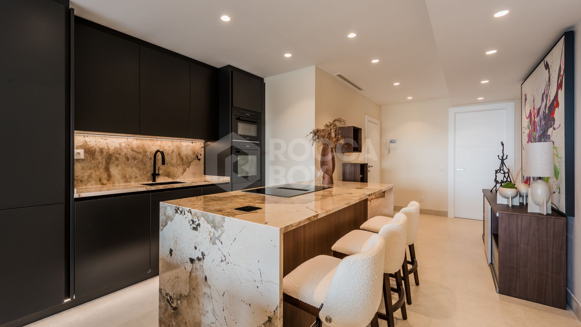 Mediterranean Elegance in Los Granados del Mar