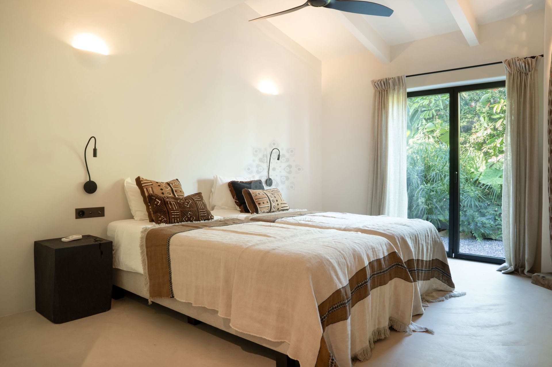 Villa in Selwo, Estepona