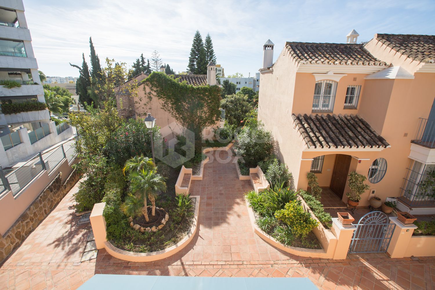 THE CAPRICHO - _ -Zona Guadalpin – Marbella – Golden Mile