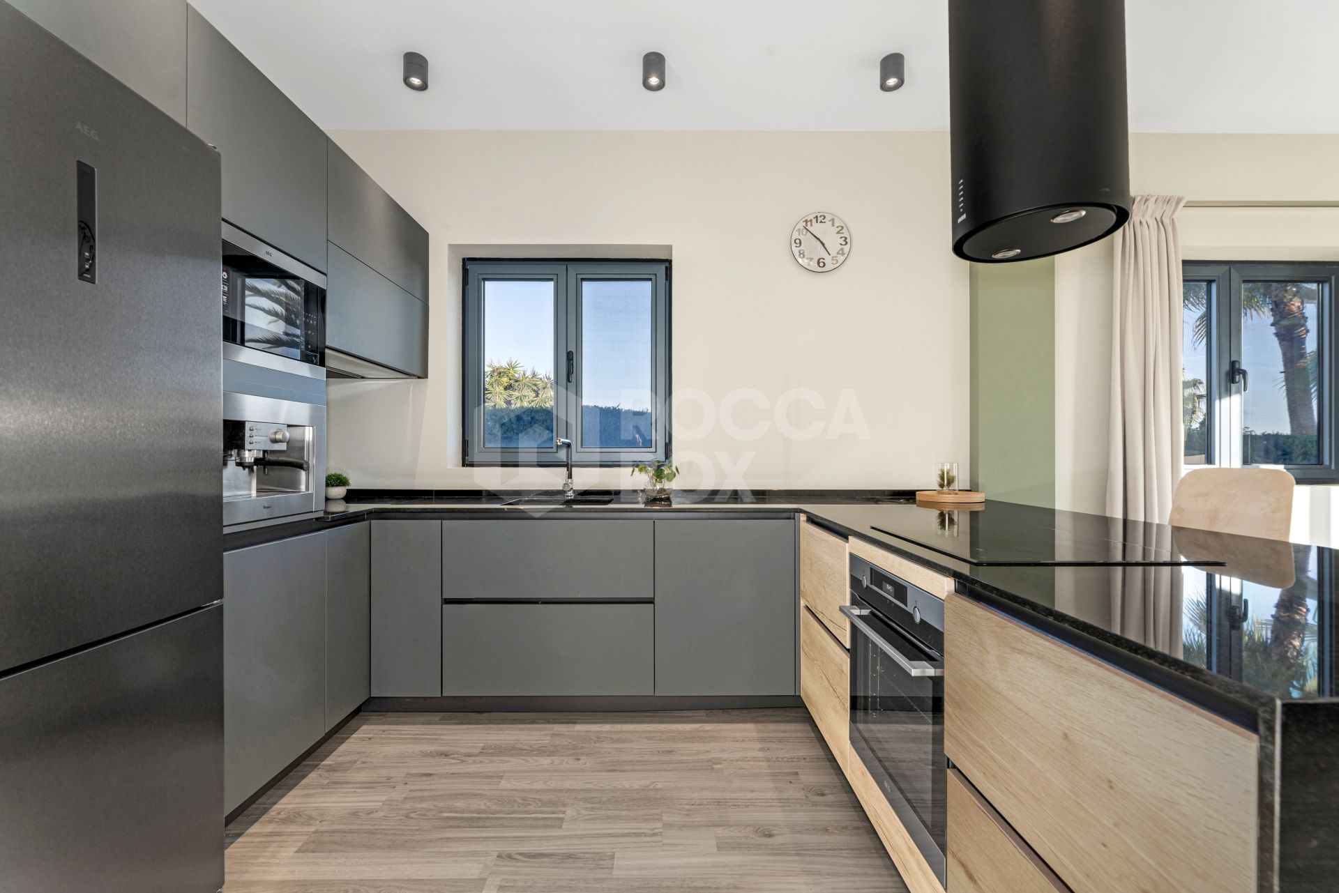 Short term rental - Exclusive Villa with Heated Pool and Hamam