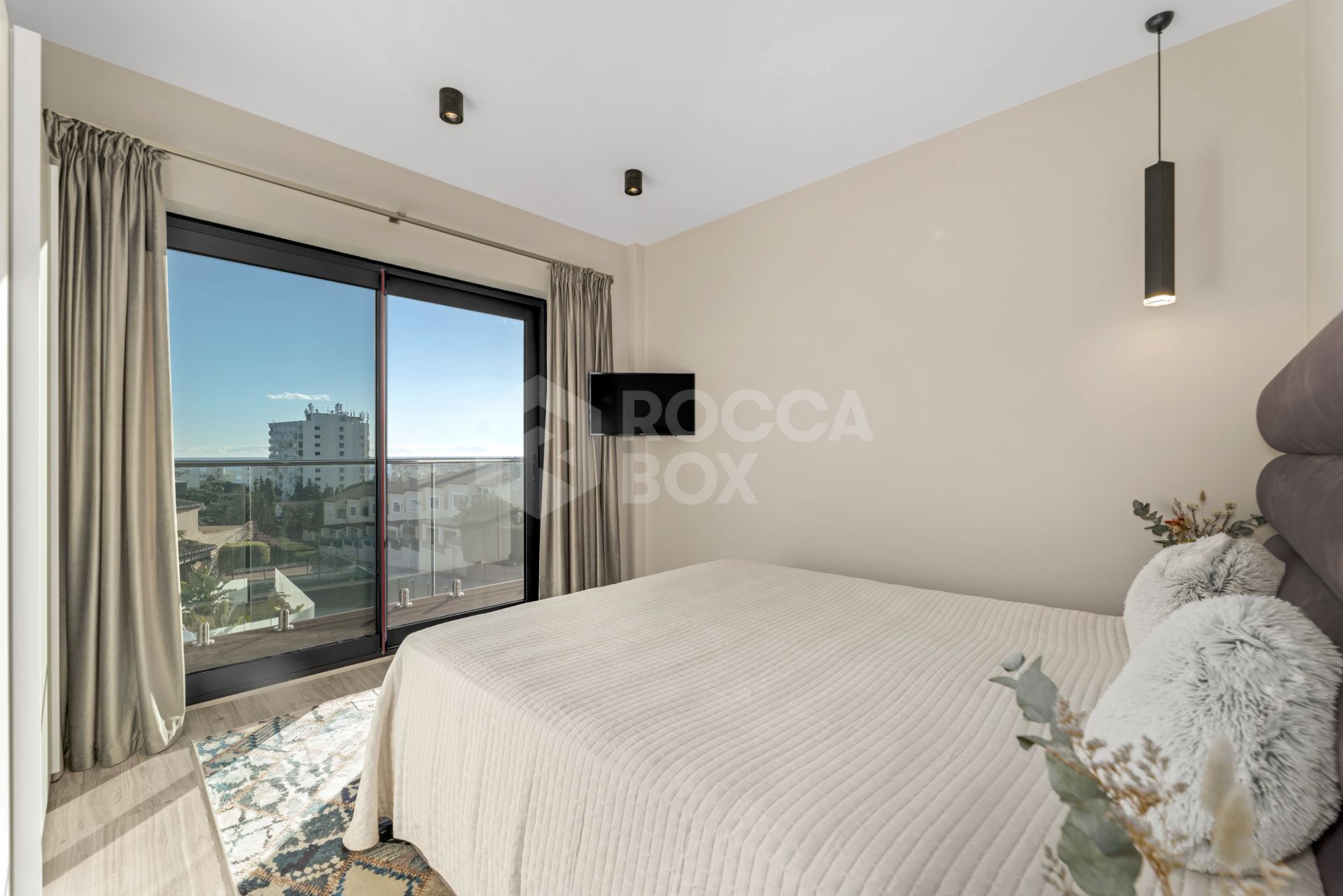 Short term rental - Exclusive Villa with Heated Pool and Hamam