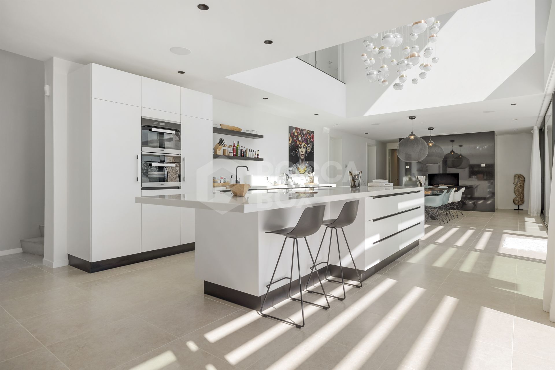 Contemporary Luxury with Panoramic Views in La Alquería