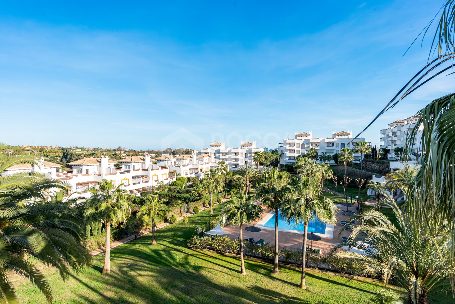 Bright 2 bedroom apartment with private terrace in Selwo
