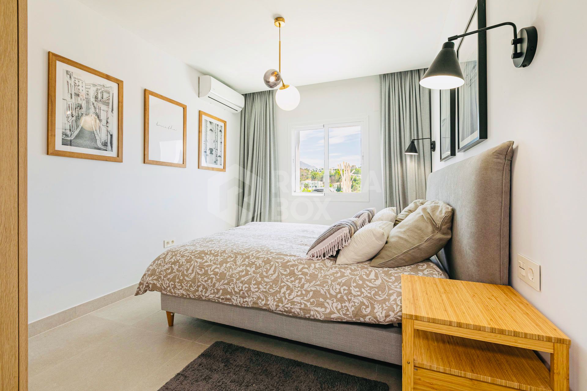 Ground floor apartment in La Quinta, Benahavís