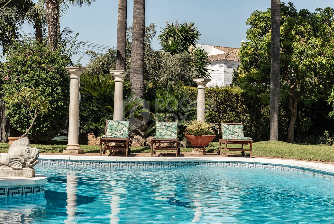 Colonial style villa in the area of San Pedro beach.