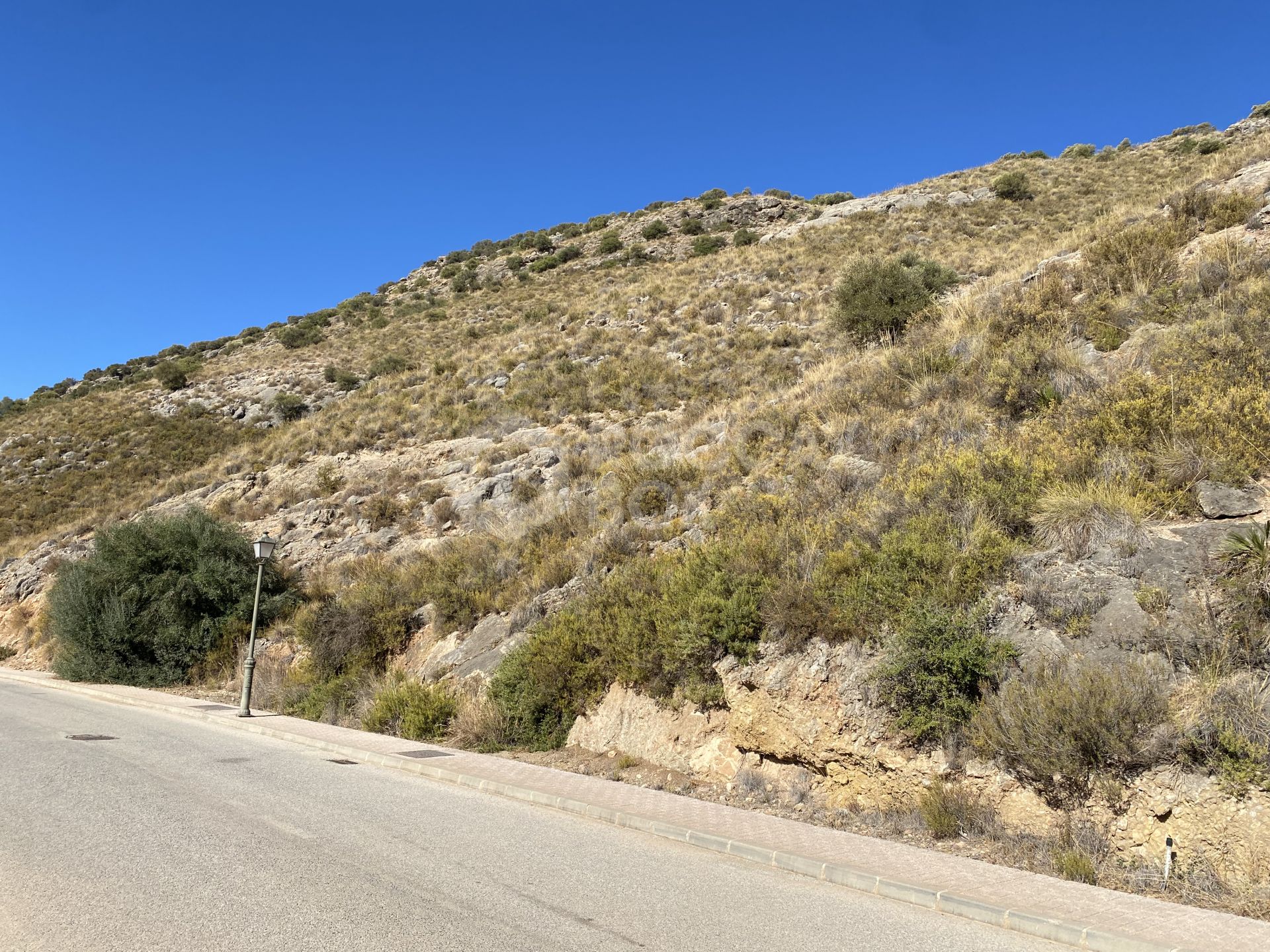 Urban plot for a single-family home in Sierra Gorda Coín (Malaga).