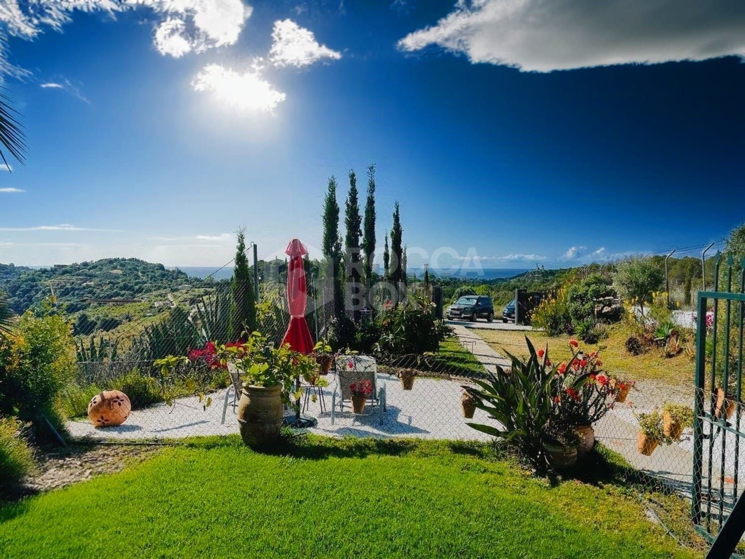 Dreaming property with sea views