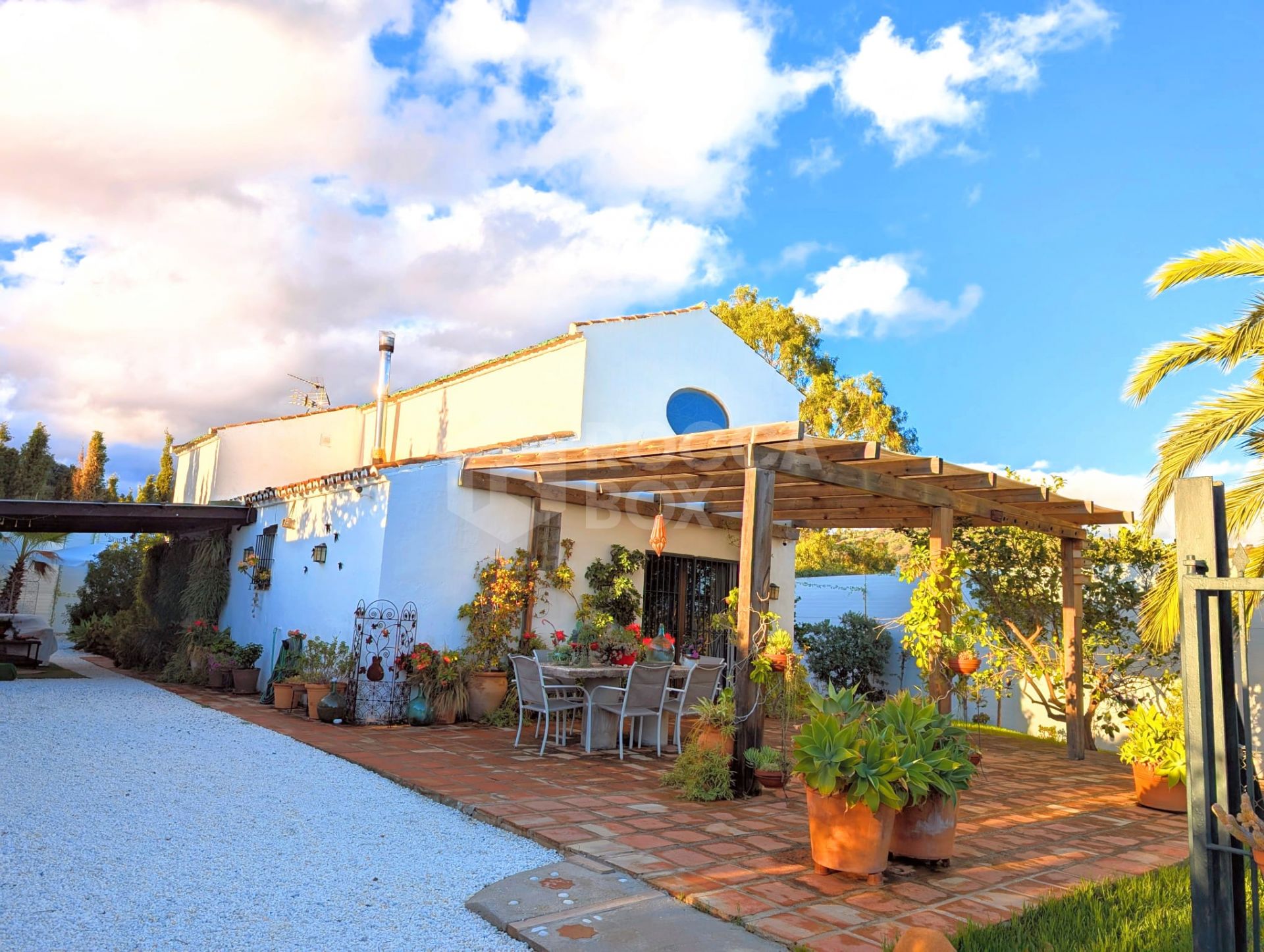 Dreaming property with sea views