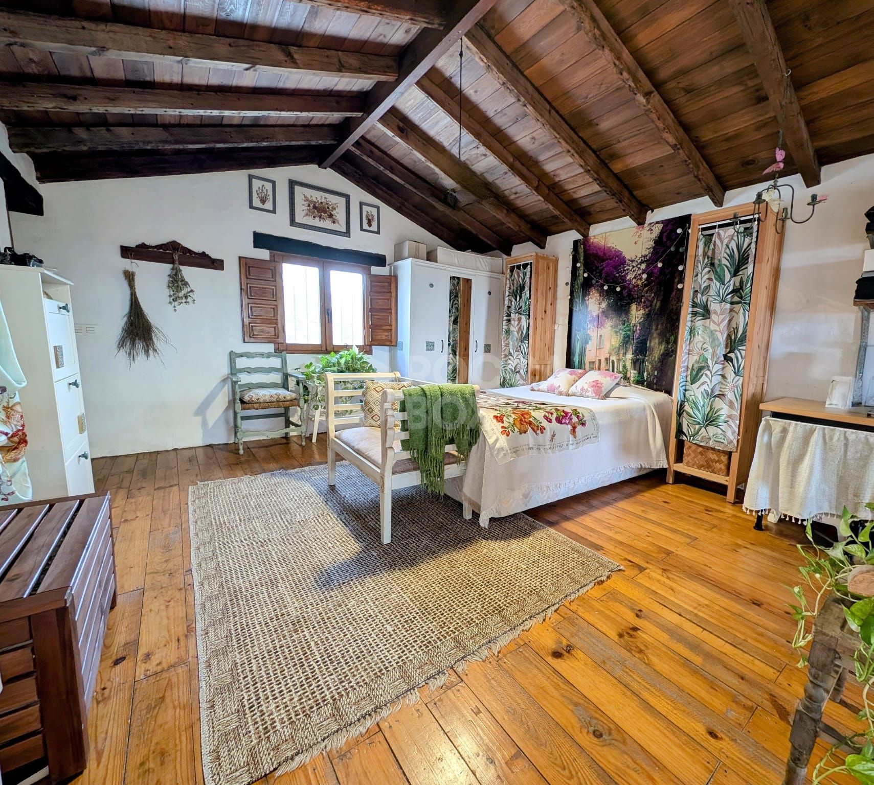 Dreaming property with sea views