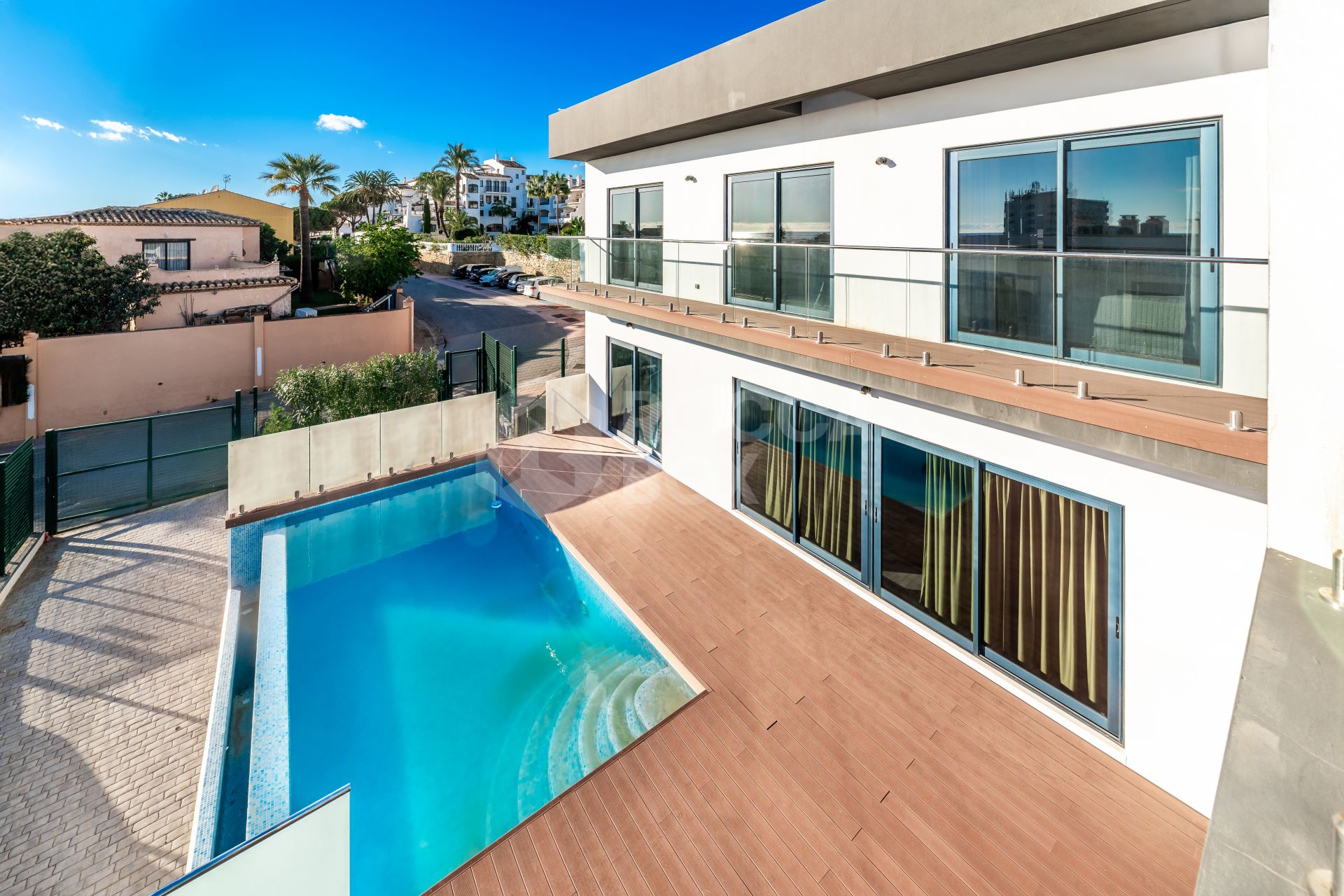 Exclusive Villa with Heated Pool and Hammam in Calahonda