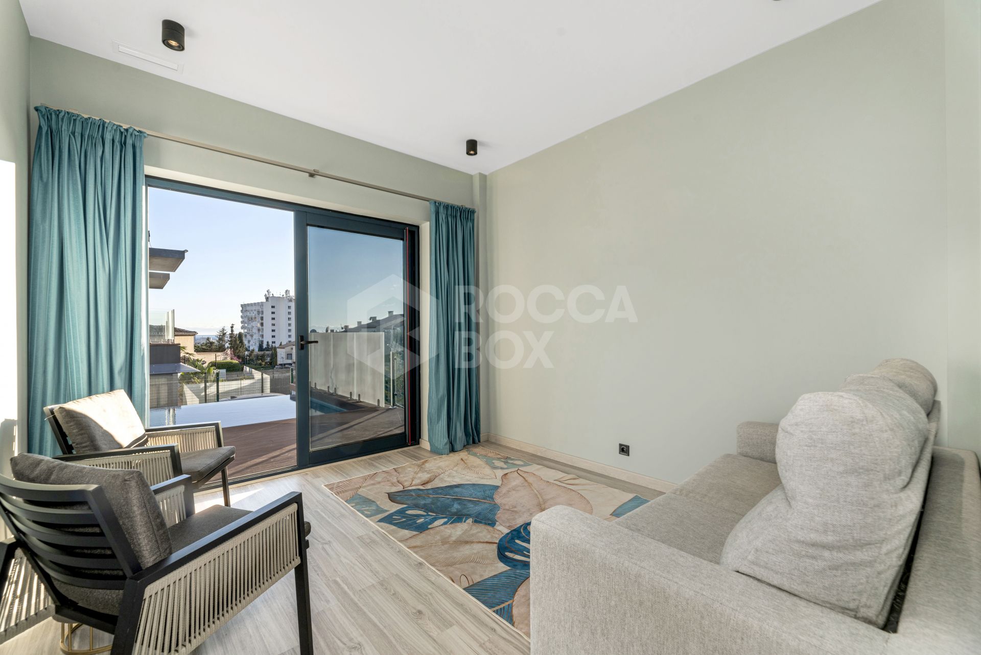 Exclusive Villa with Heated Pool and Hammam in Calahonda