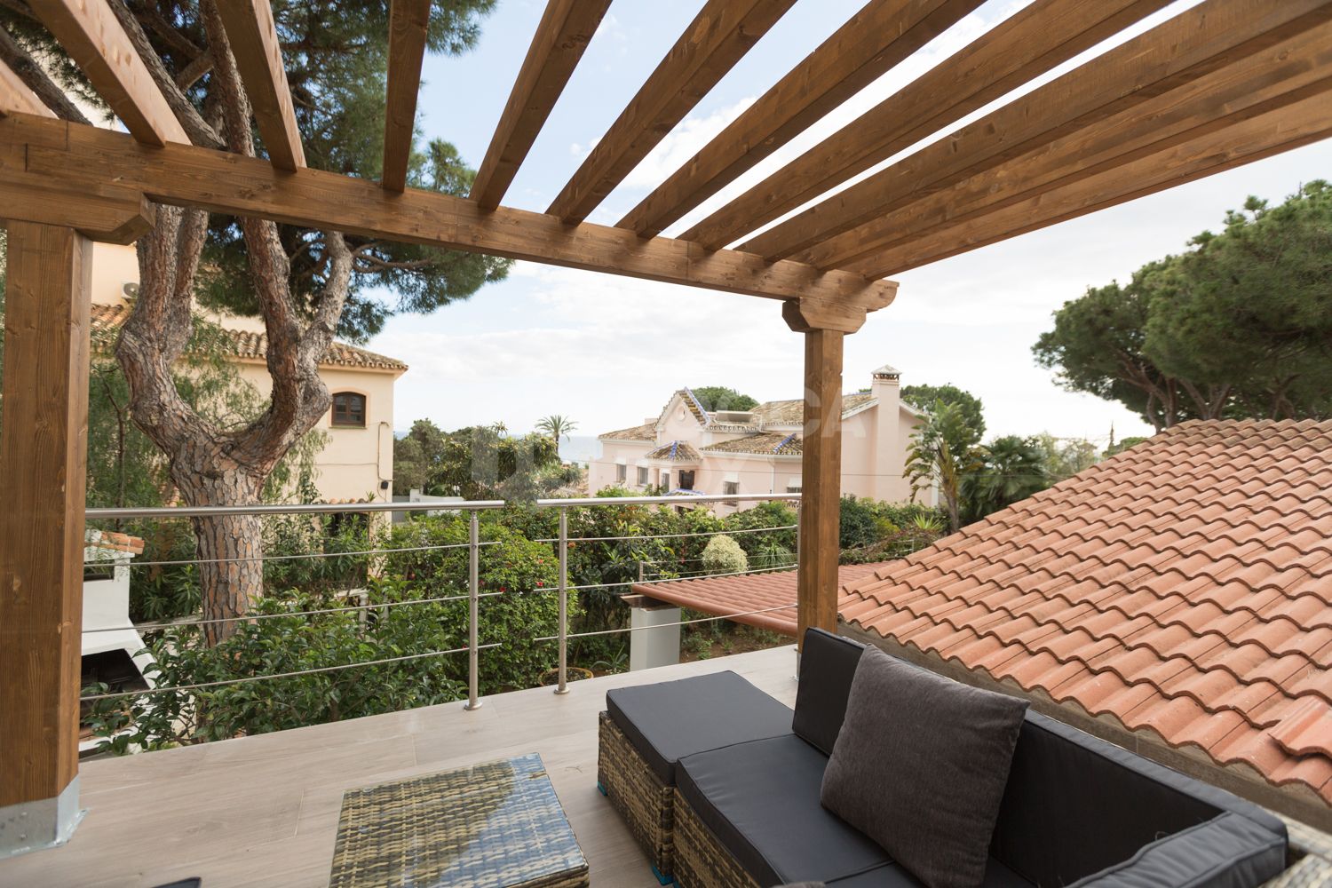 A pine and sea retreat in Las Chapas, Marbella