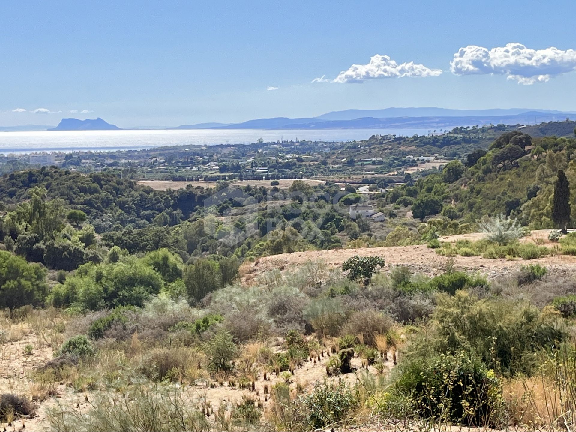 Plot for sale in Estepona Este
