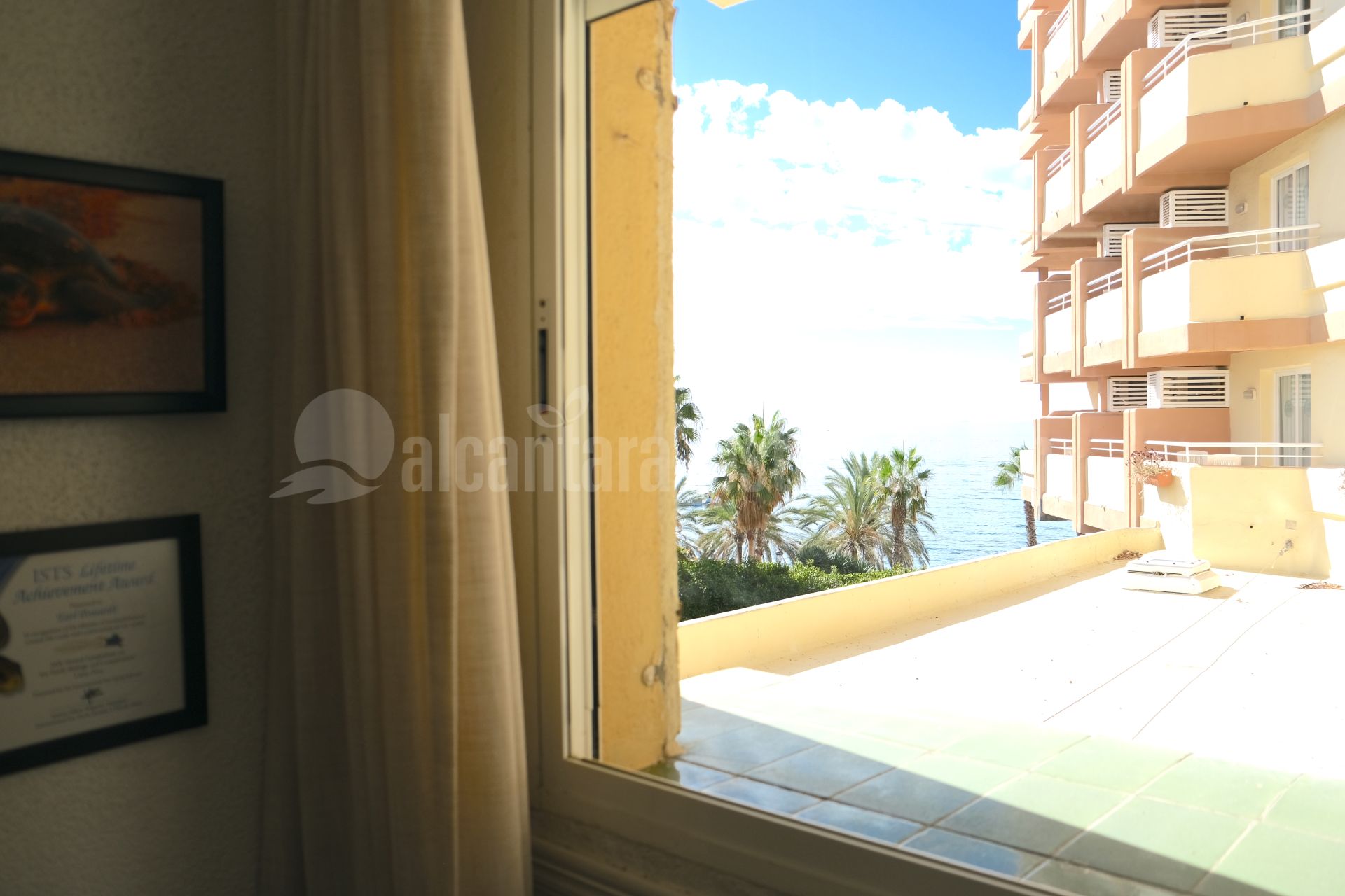 Apartamento en Playa Bajadilla - Puertos, Marbella