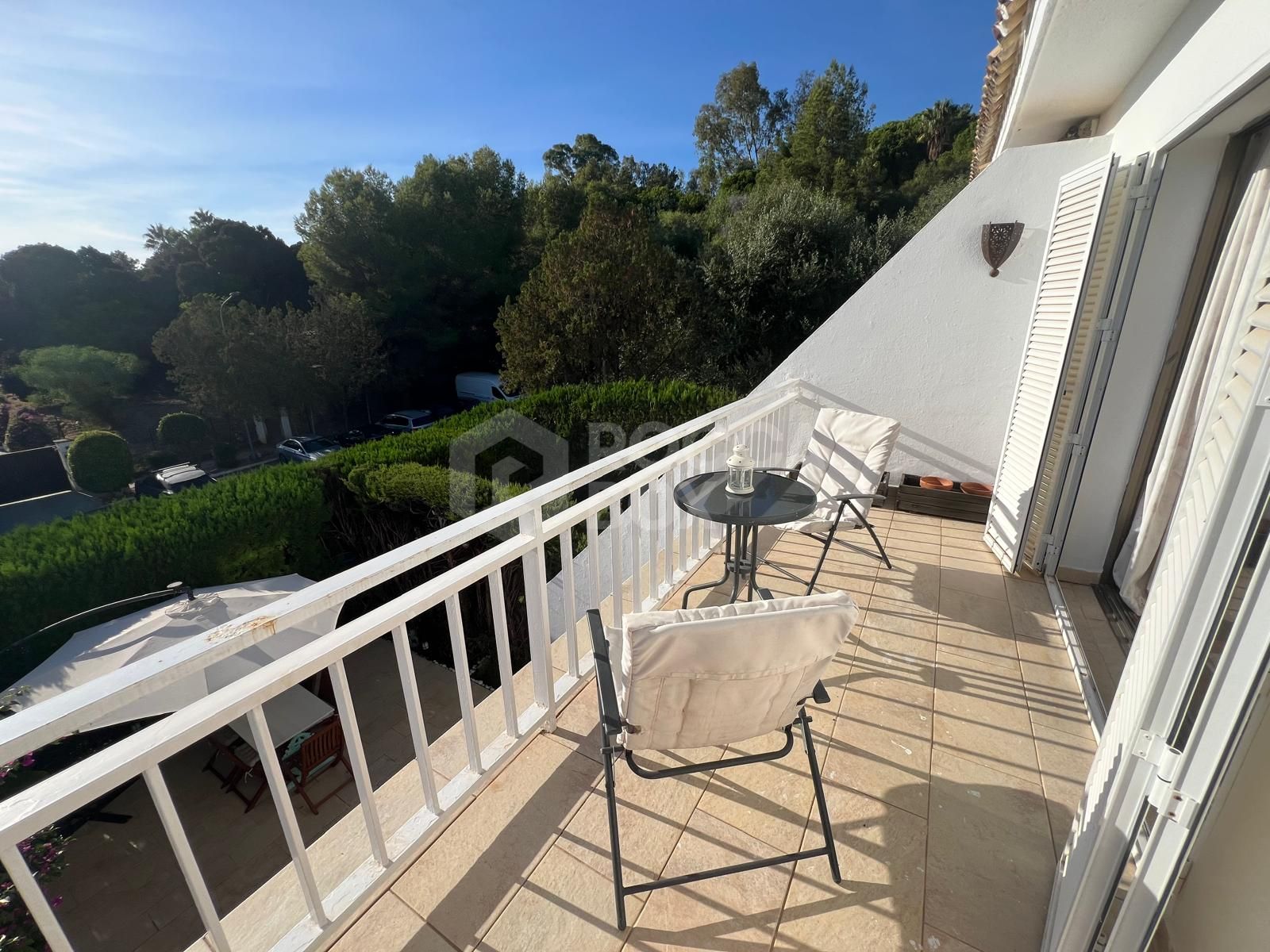 Exquisite Townhouse in Marbella's Golden Mile