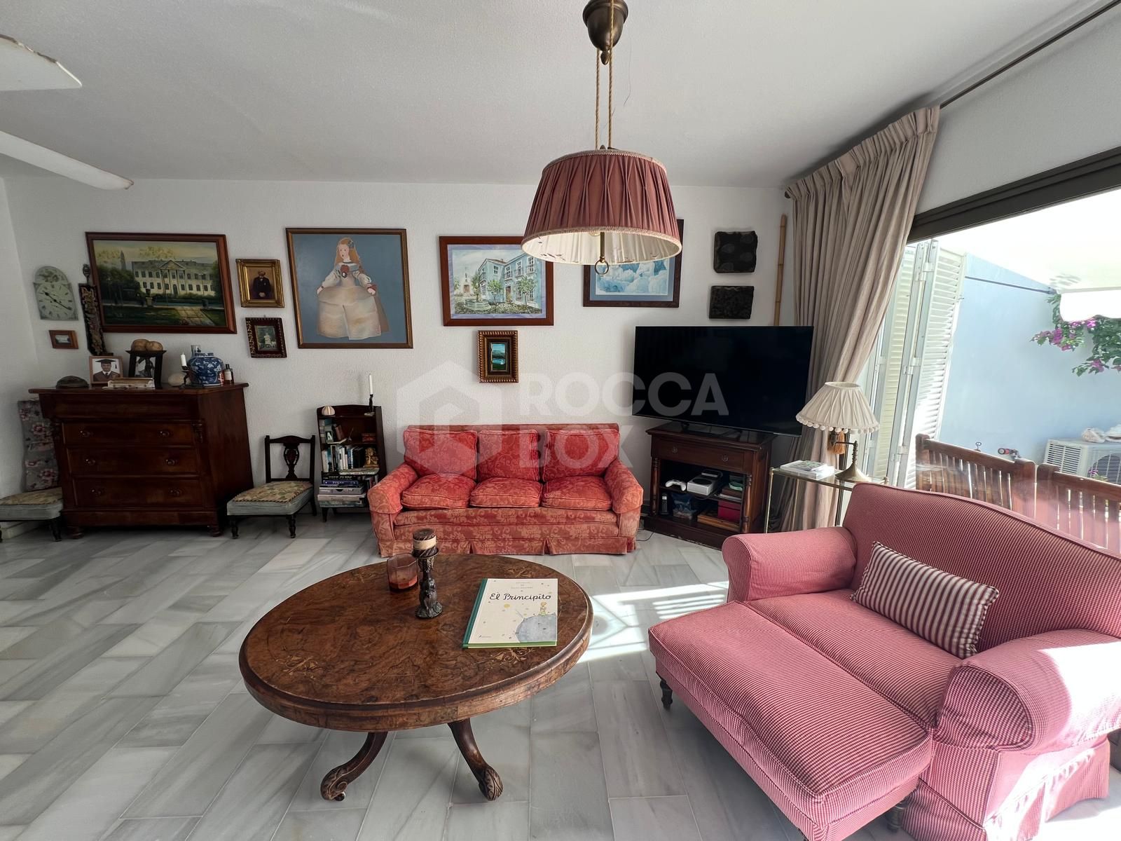 Exquisite Townhouse in Marbella's Golden Mile