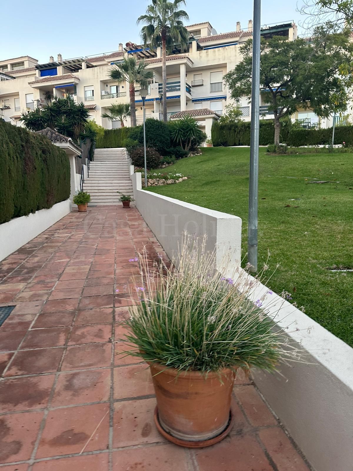 Apartamento Planta Baja en Lorcrimar, Marbella
