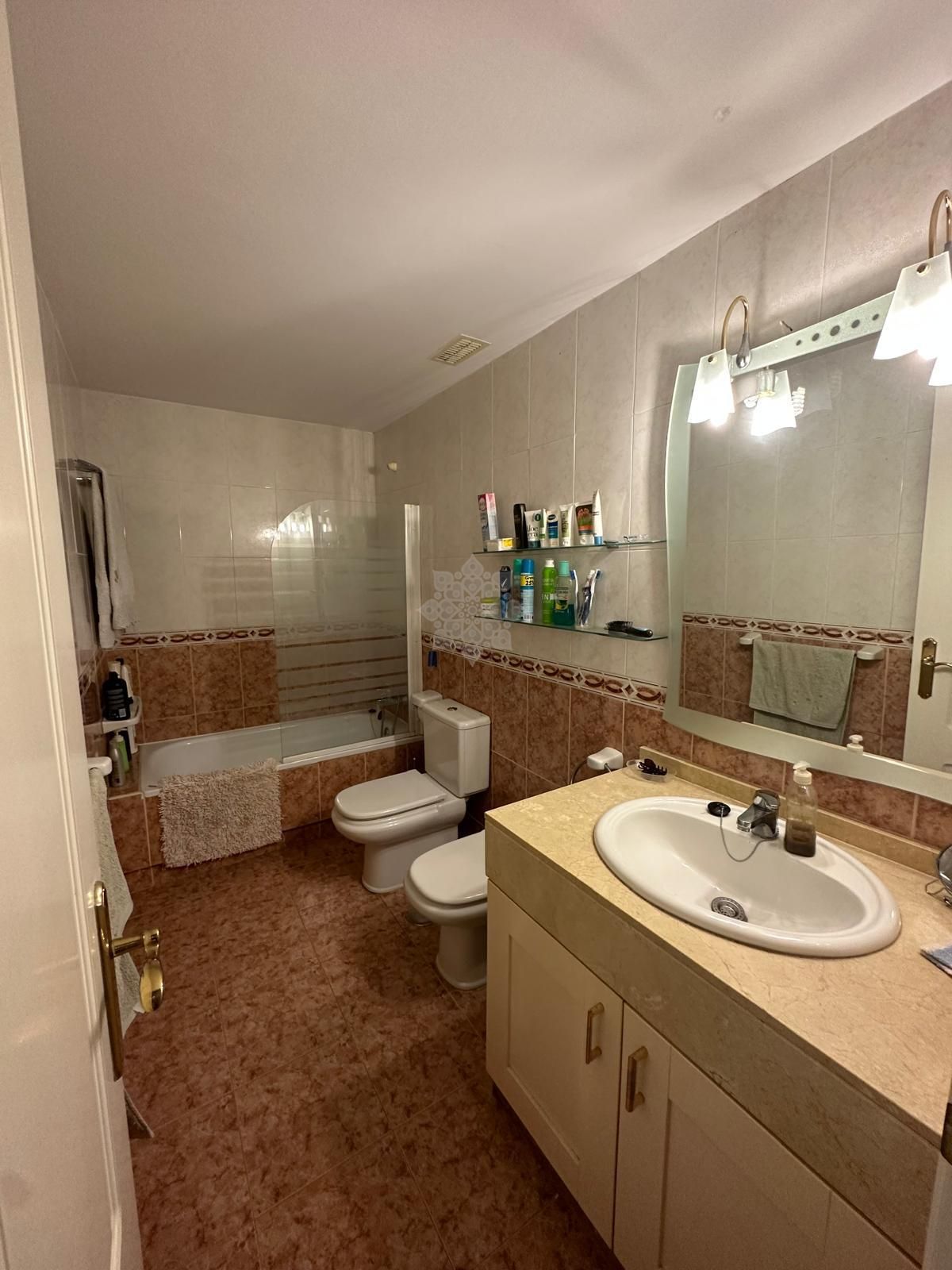 Apartamento Planta Baja en Lorcrimar, Marbella