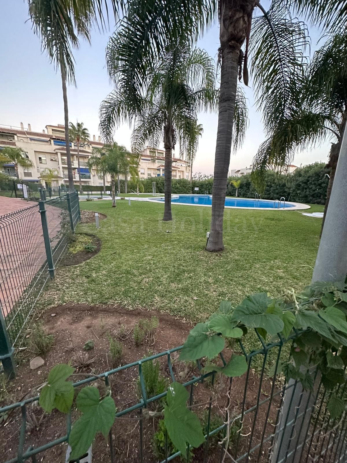 Apartamento Planta Baja en Lorcrimar, Marbella