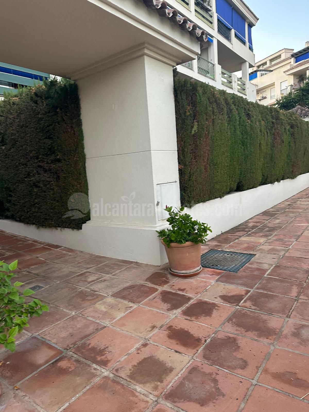 Ground Floor Apartment in Lorcrimar, Marbella