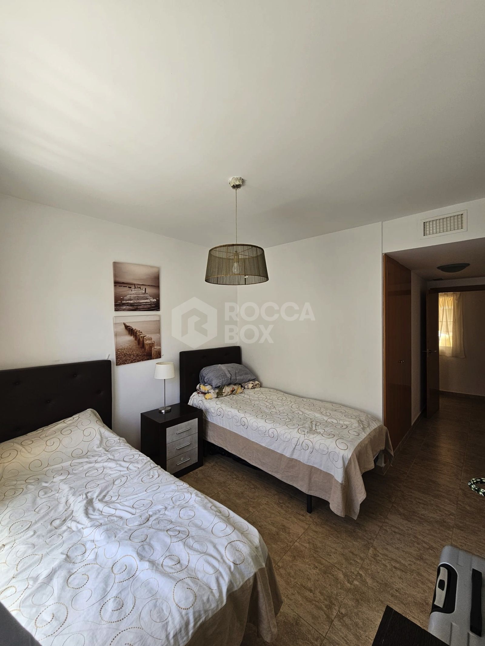 Bright Top-Floor Apartment in the Heart of Modern Estepona