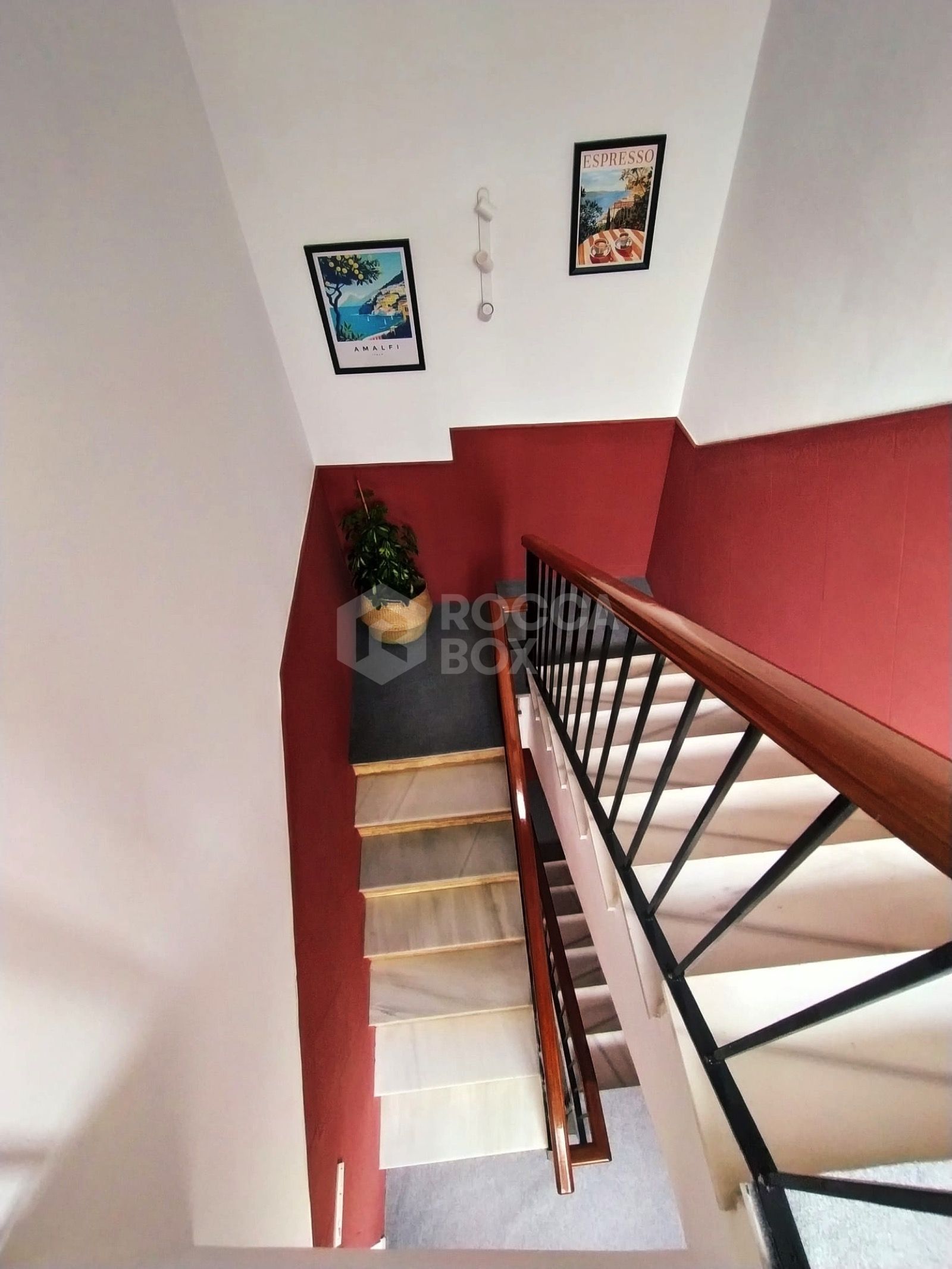 Charming Semi-Detached Townhouse