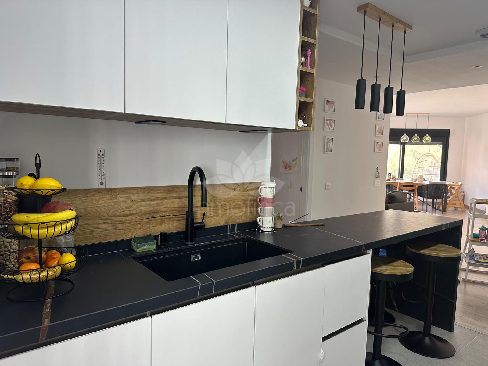 Duplex Penthouse in Avda de Andalucia - Sierra de Estepona, Estepona