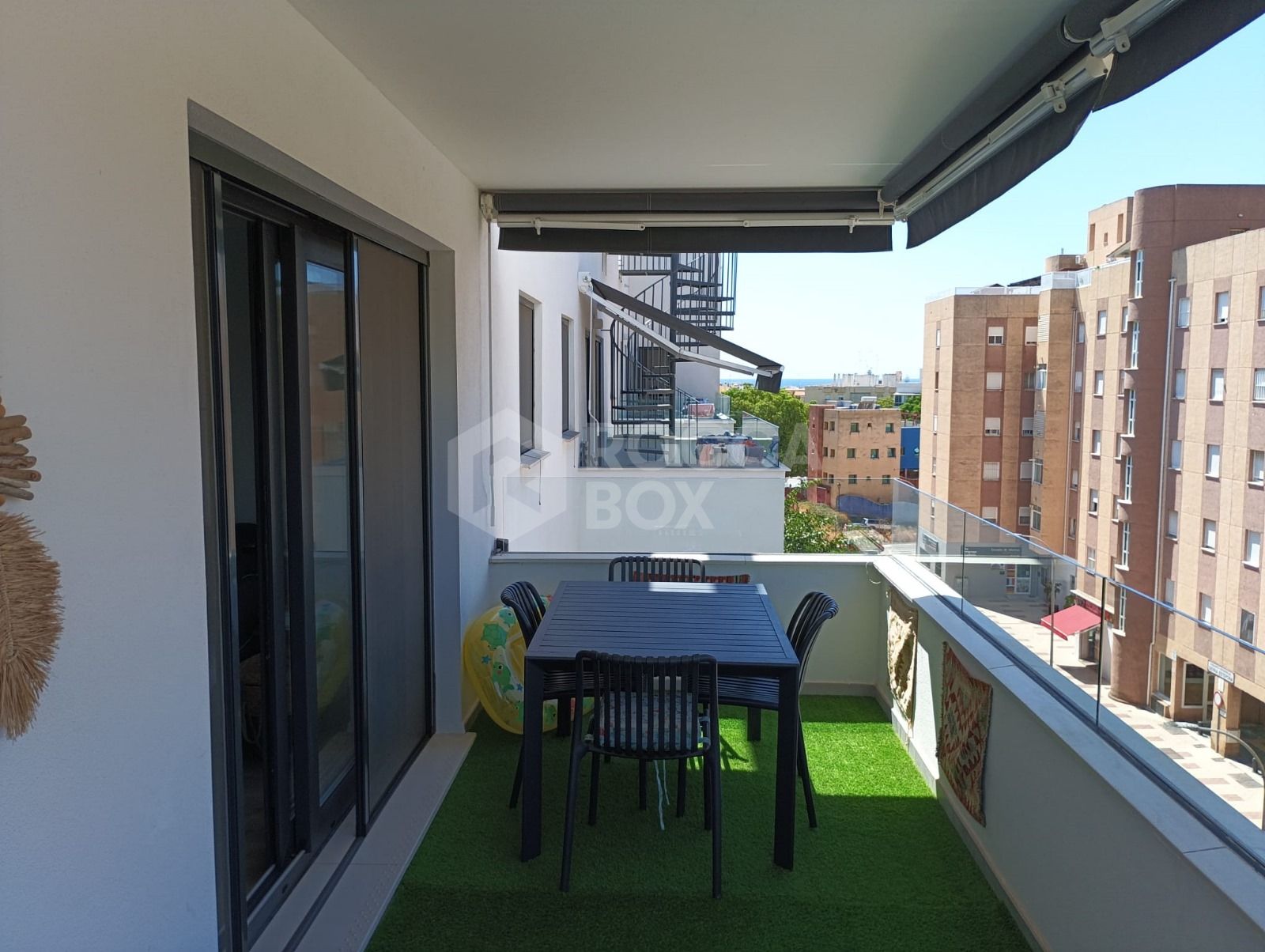 Attractive 4-Bedroom Duplex Penthouse in Estepona City