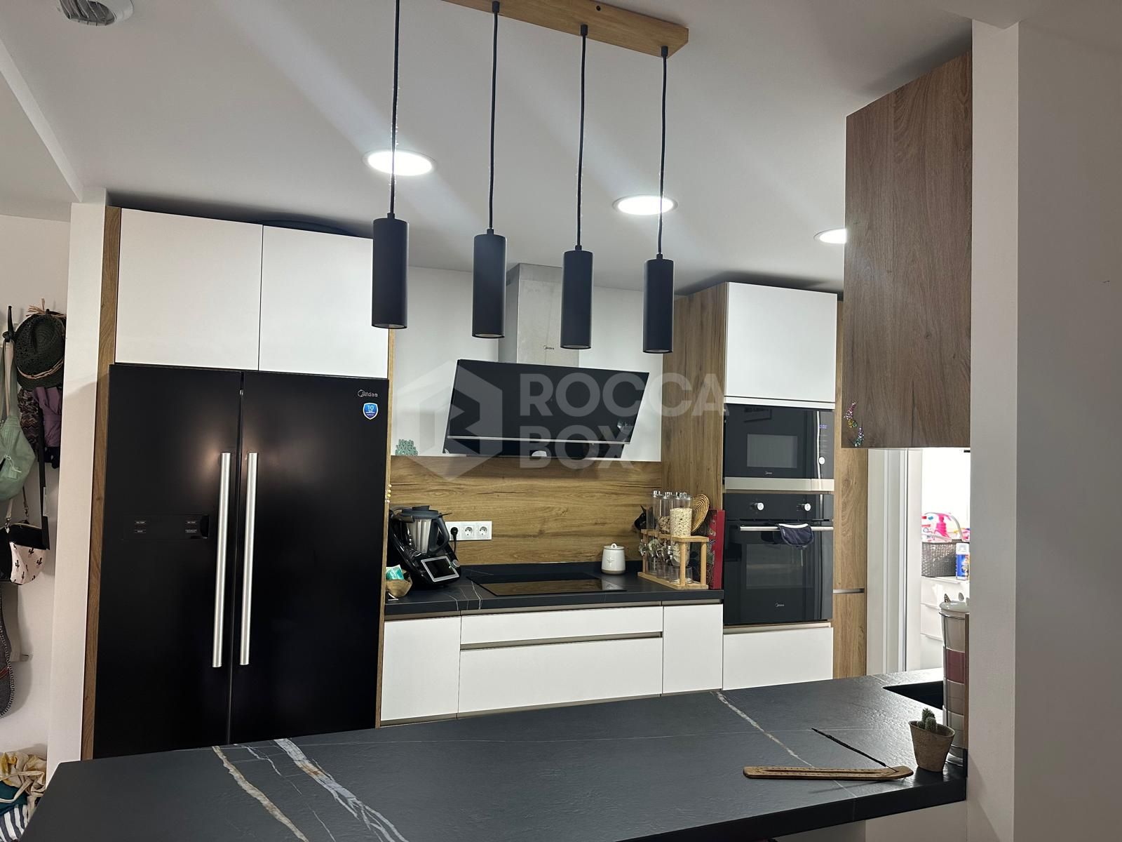 Attractive 4-Bedroom Duplex Penthouse in Estepona City