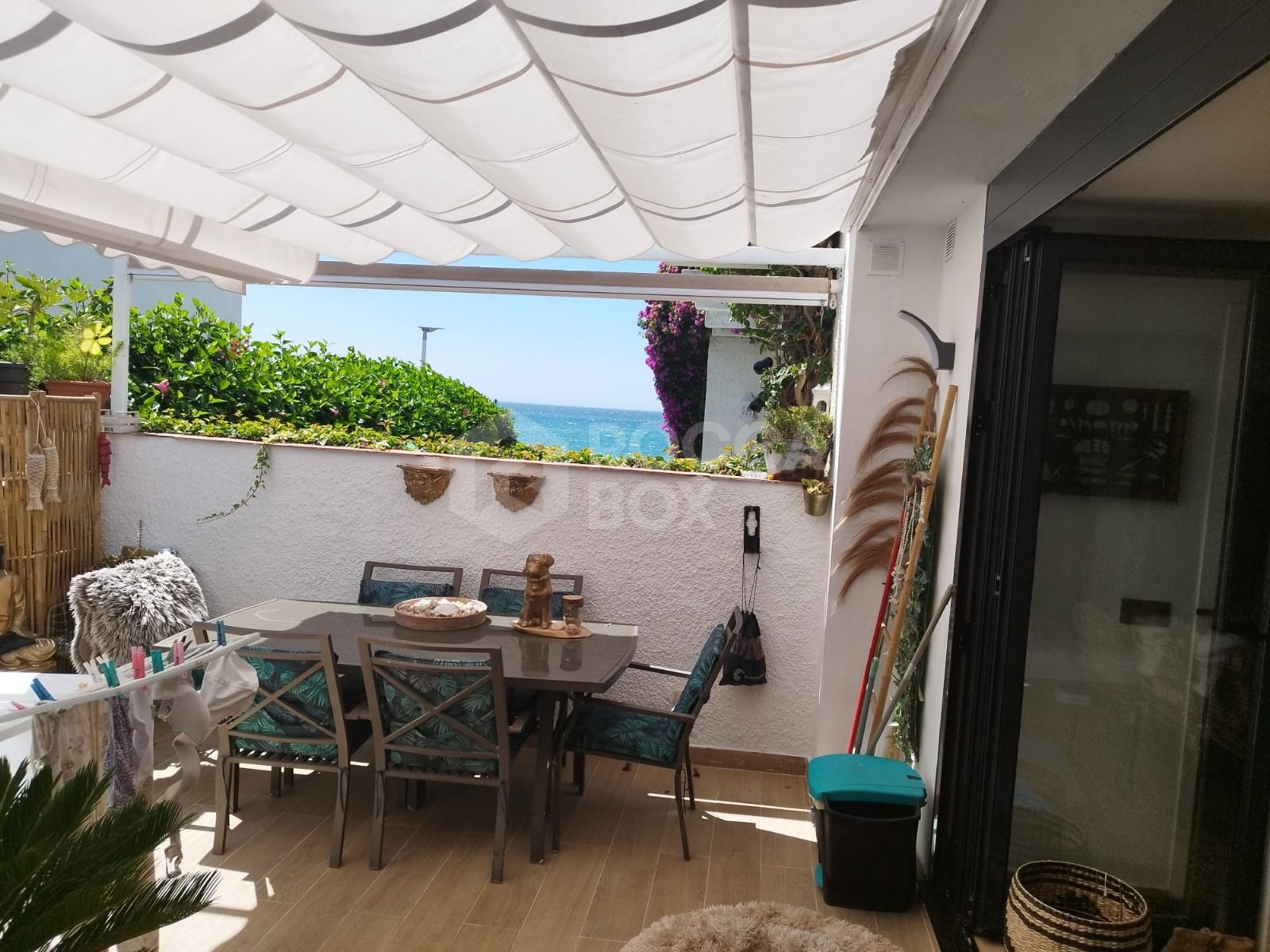 Unique Sea-View Townhouse Just 20 Meters from the Beach